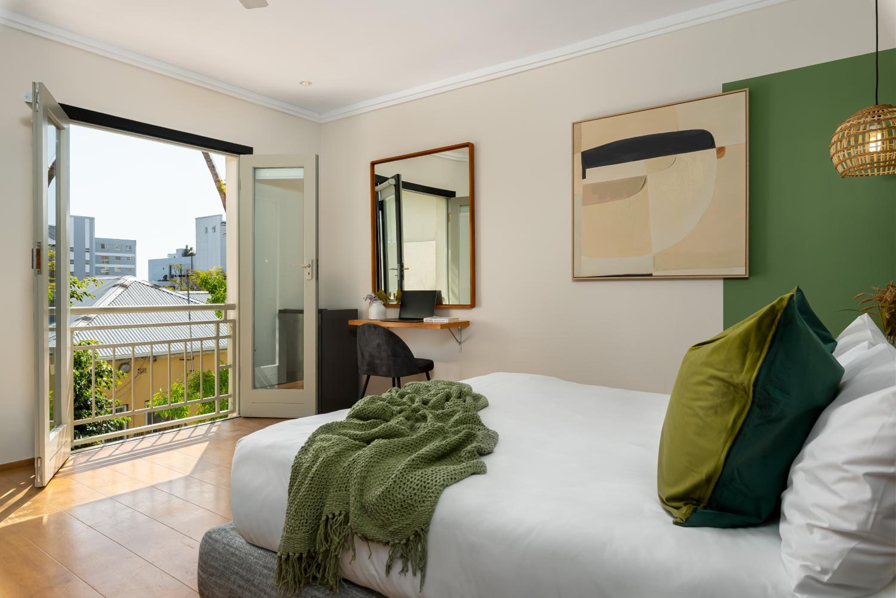 Standard Queen Room - Photo 1