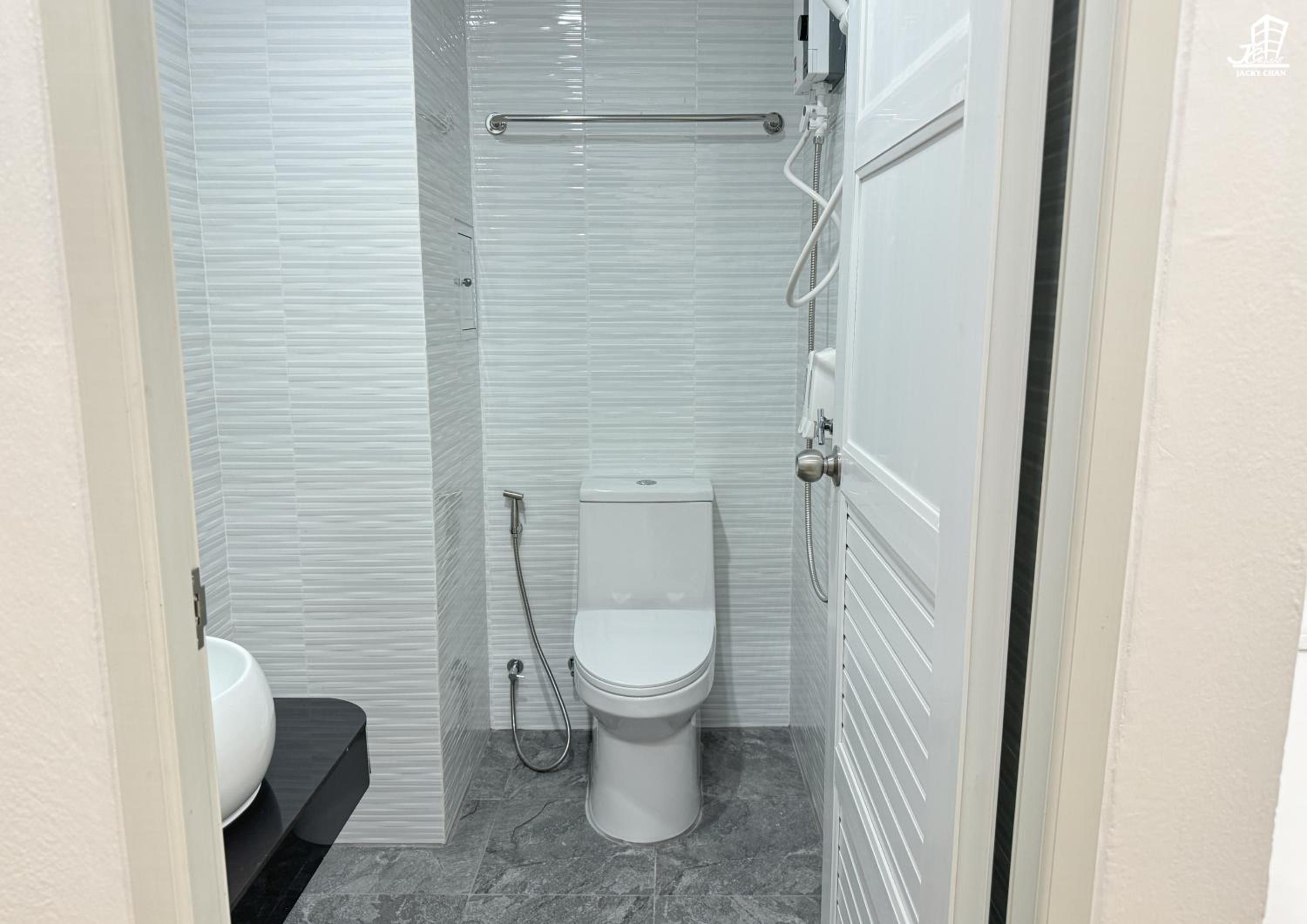Deluxe Twin Room - Photo 13