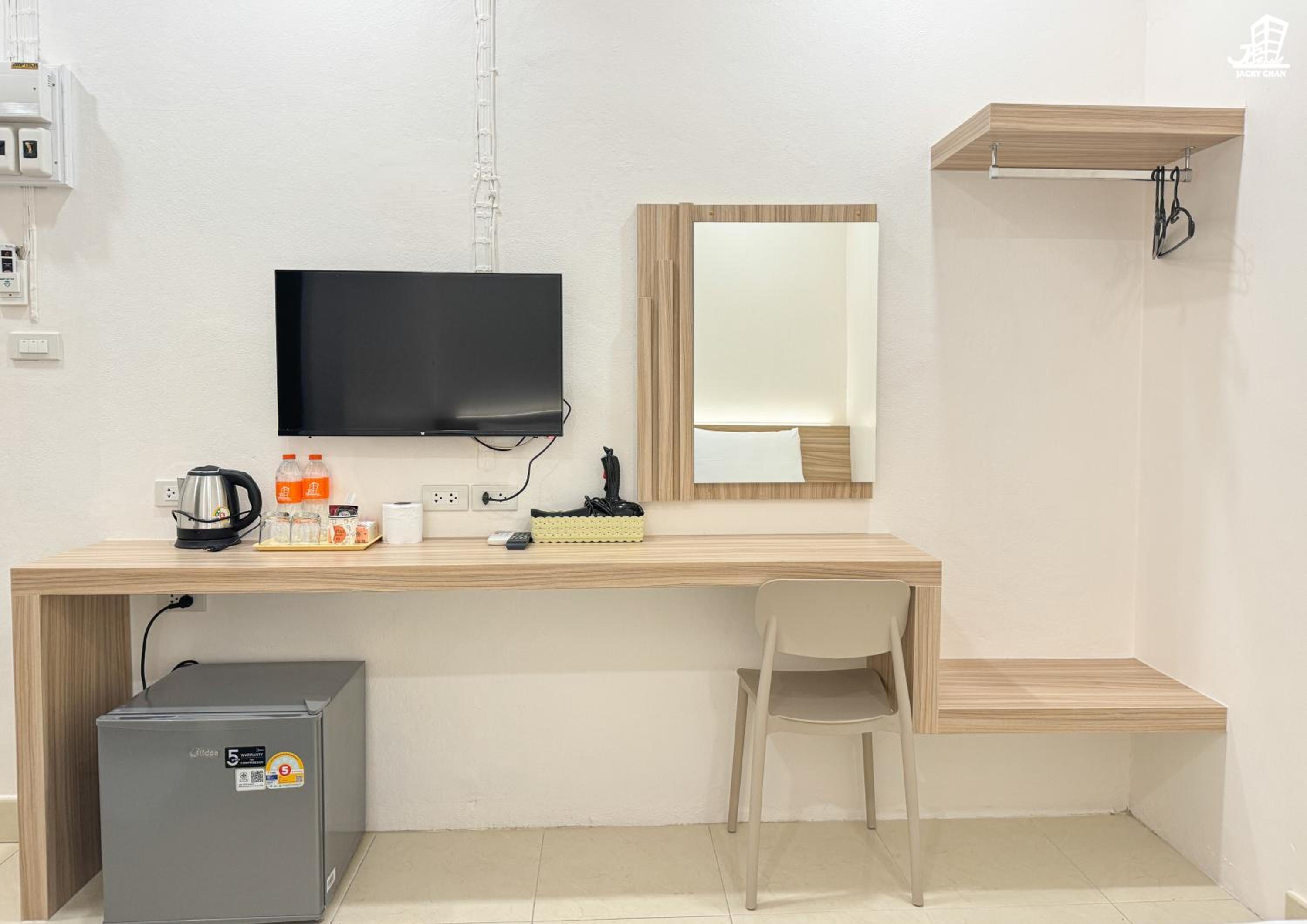 Deluxe Twin Room - Photo 6