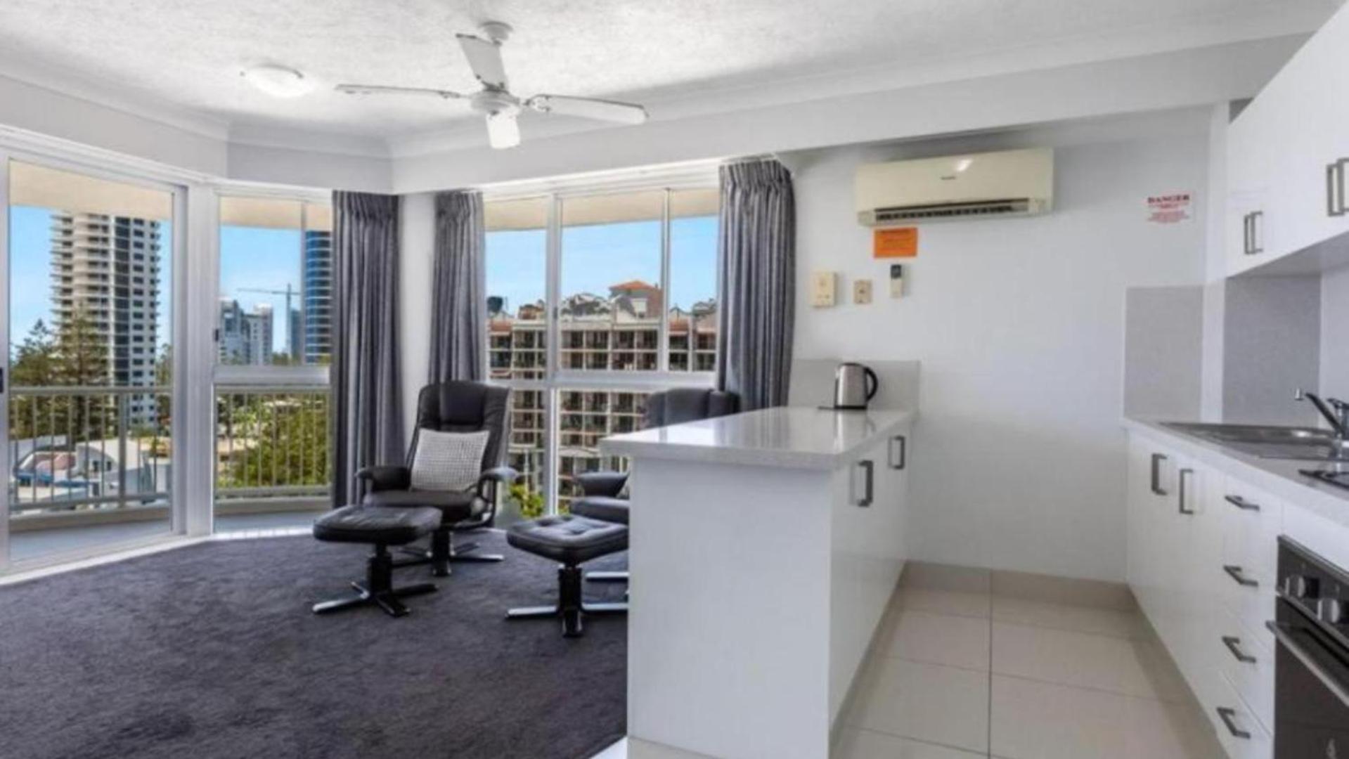 1 Bedroom Ocean View Superior Apartment thumbnail 5