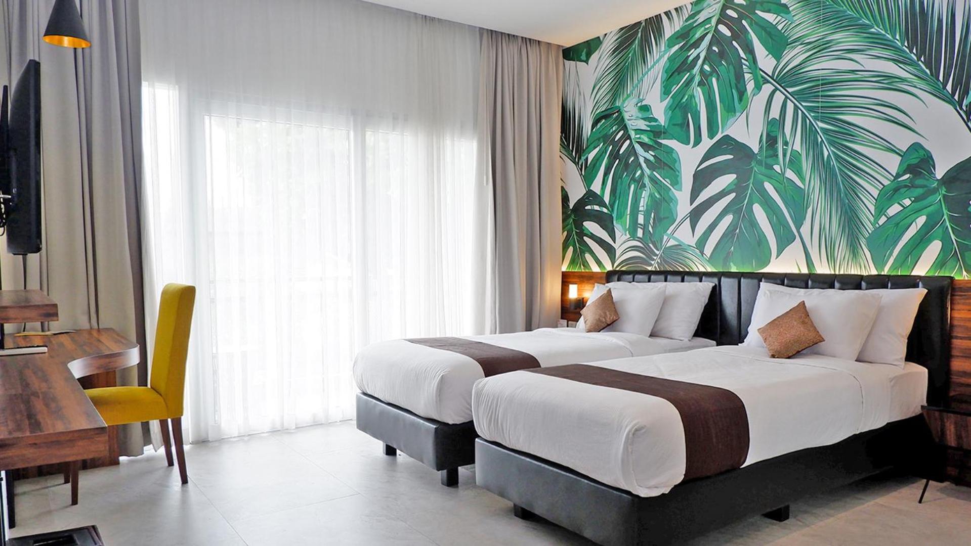 Twin Room with Balcony