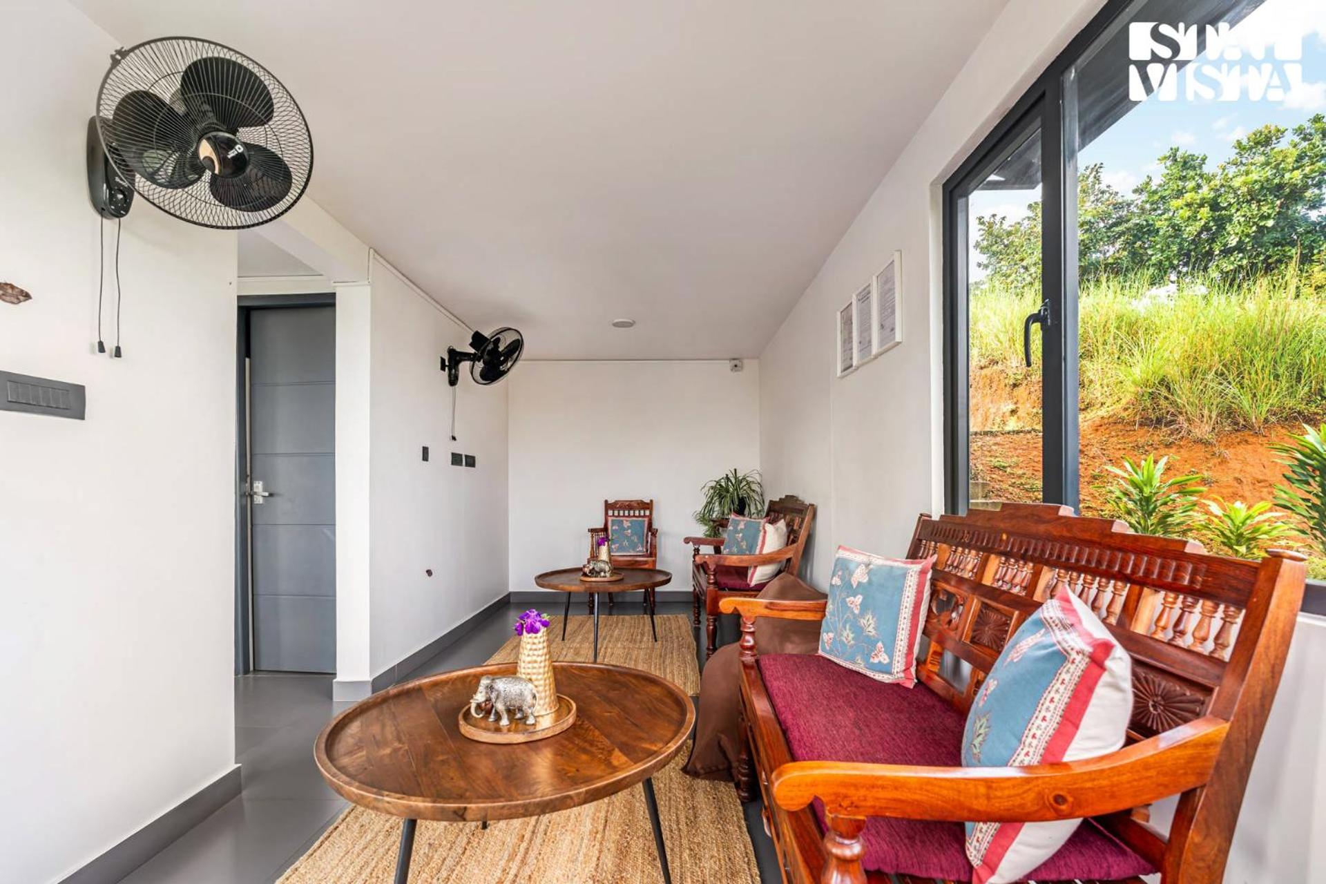 Two-Bedroom House photo 2