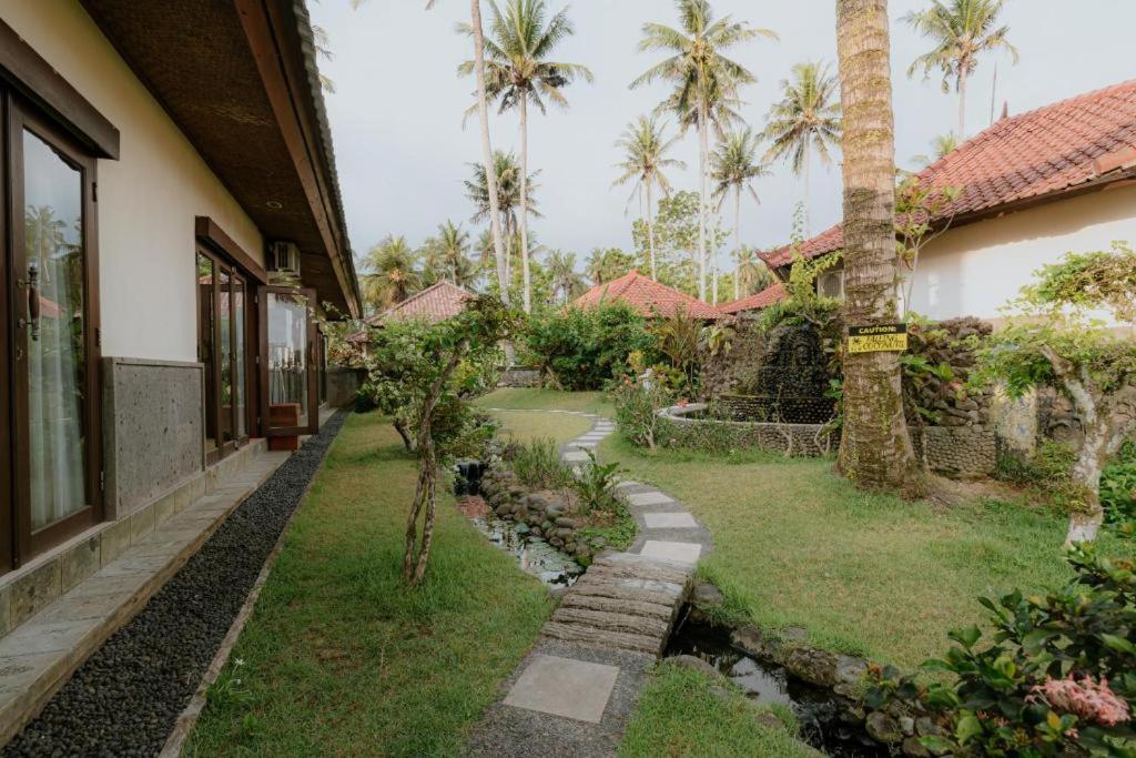 Villa with Garden View photo 2