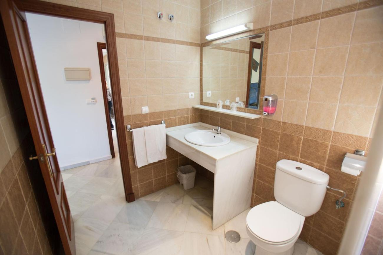 Triple Room - Photo 3