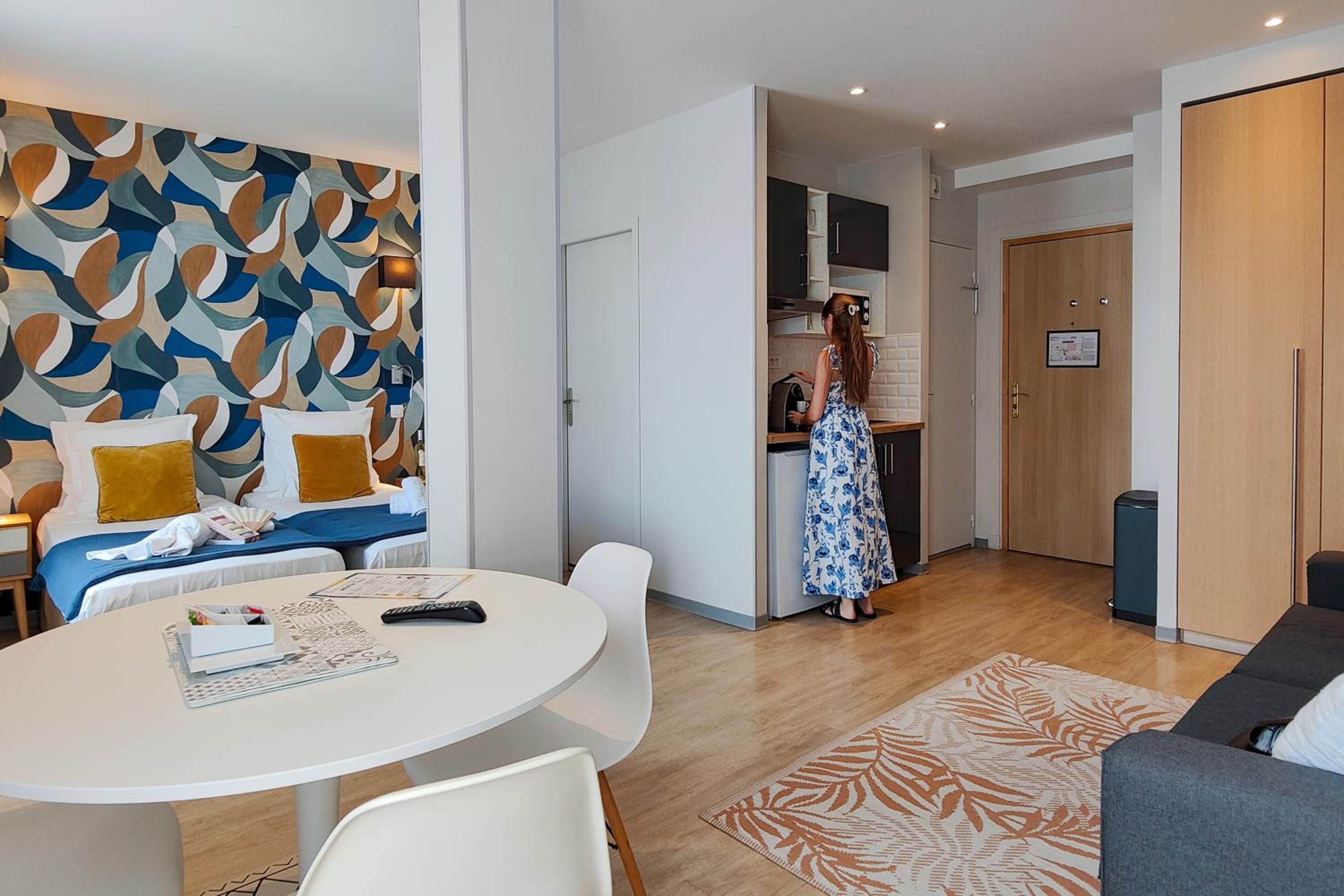 Junior Suite with Terrace - Top Floor - Photo 17