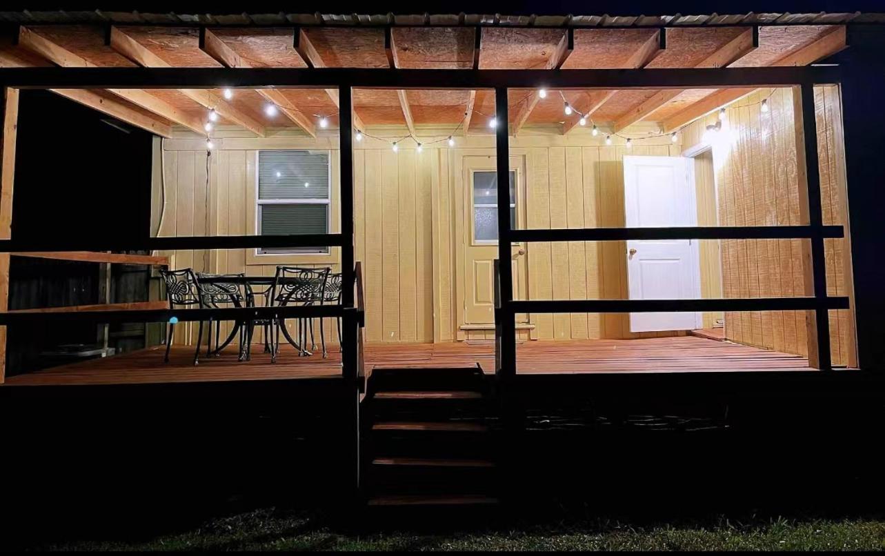 Two-Bedroom House photo 2