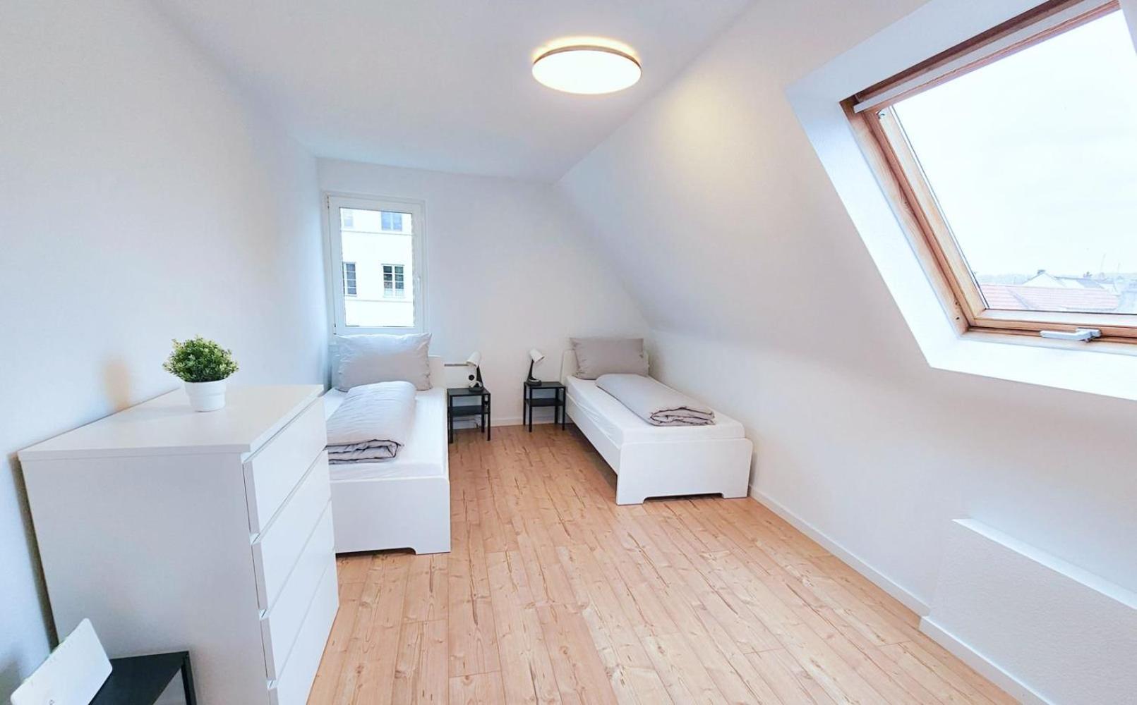Three-Bedroom Apartment photo 2