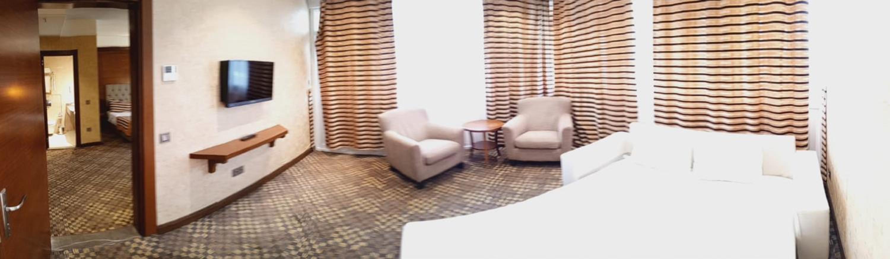 Suite with Balcony photo 2
