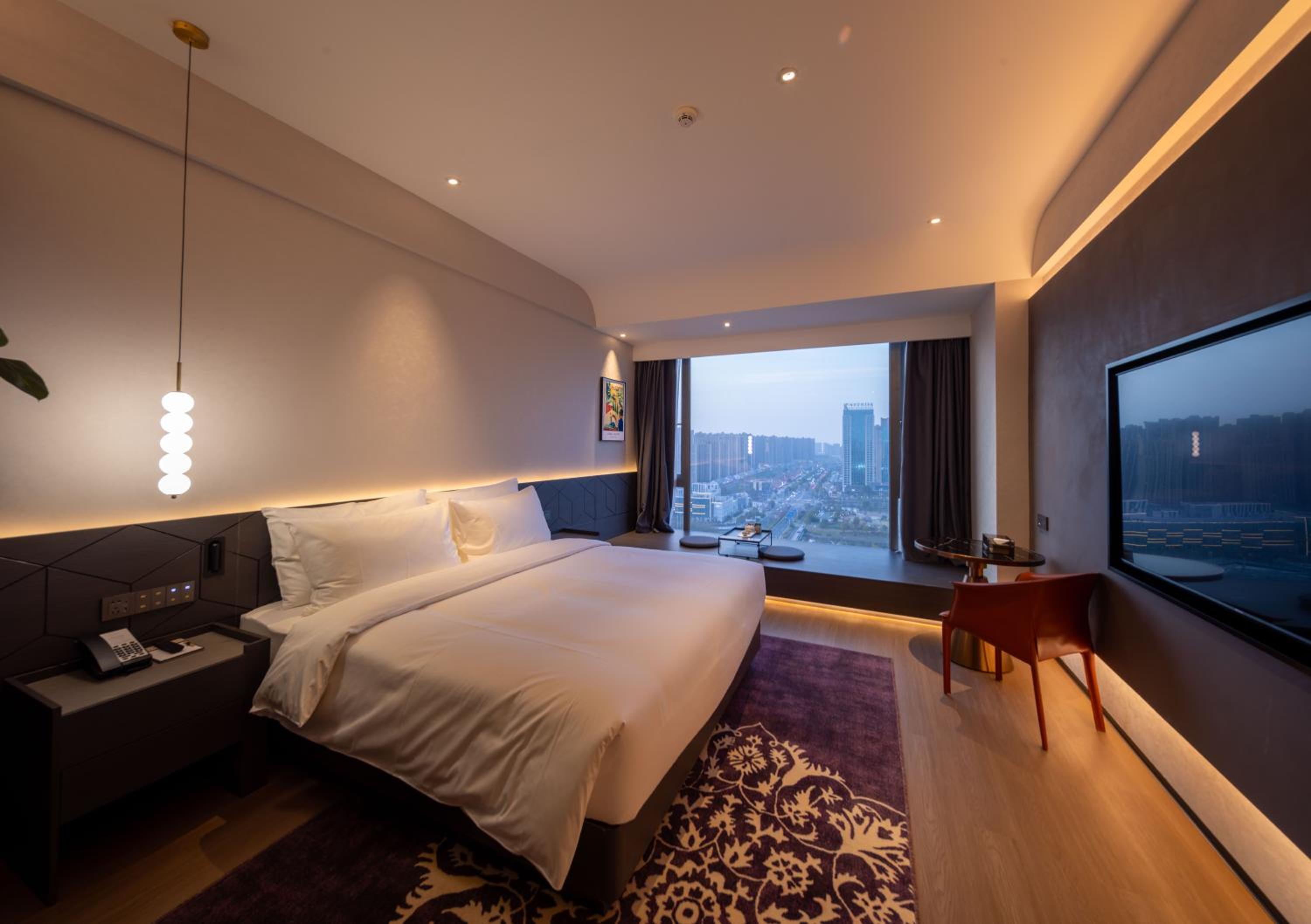 Standard Queen Room photo 1