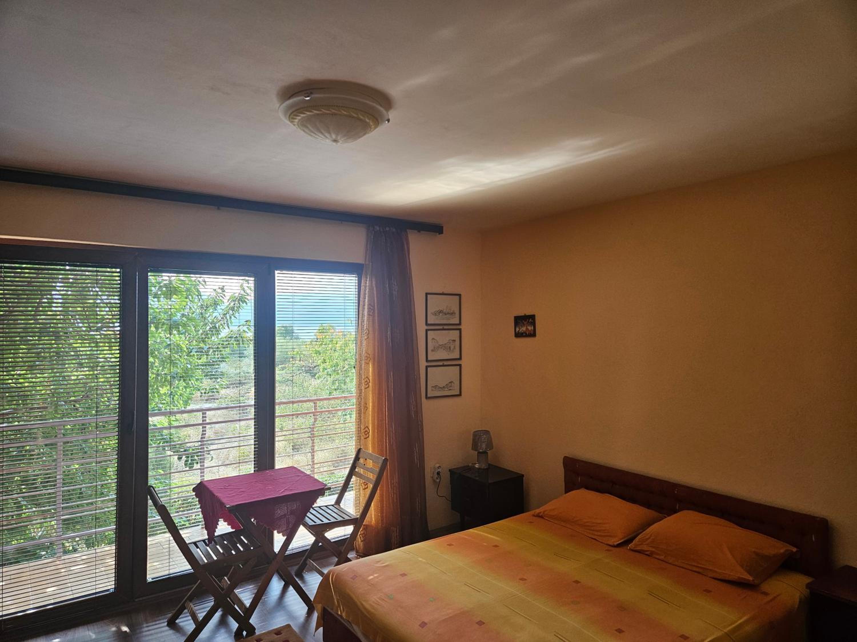 Two-Bedroom Apartment with Lake View photo 1