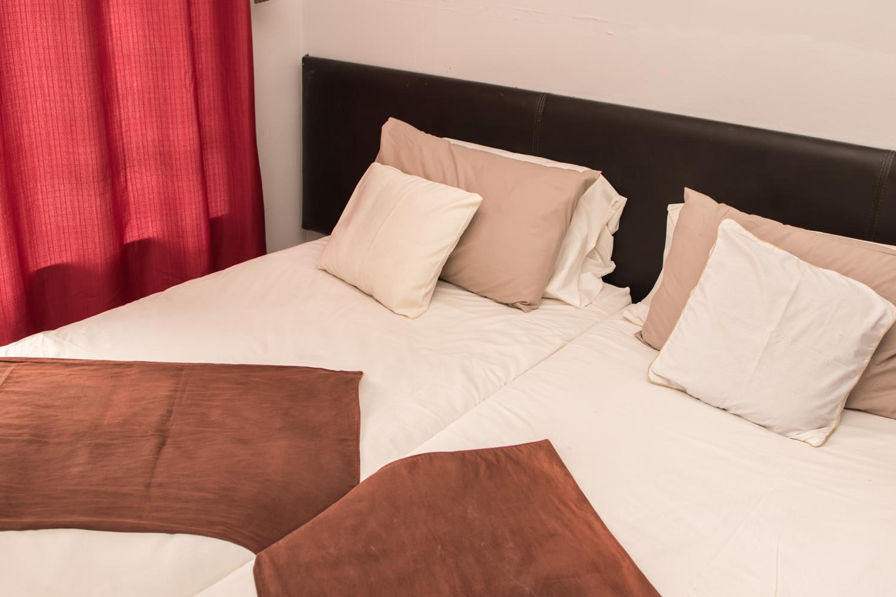 Budget Double Room photo 1