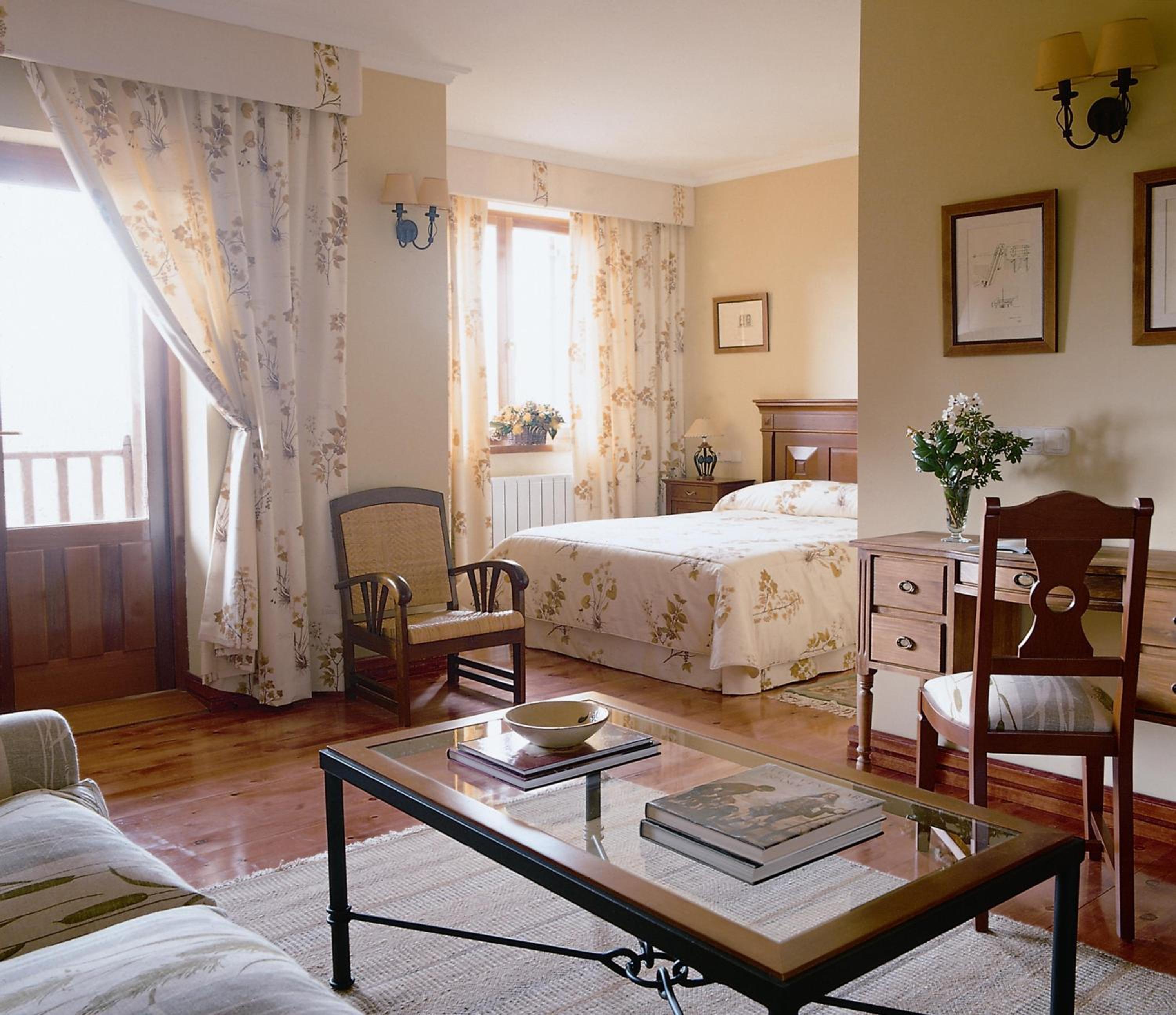 Suite - Photo 6