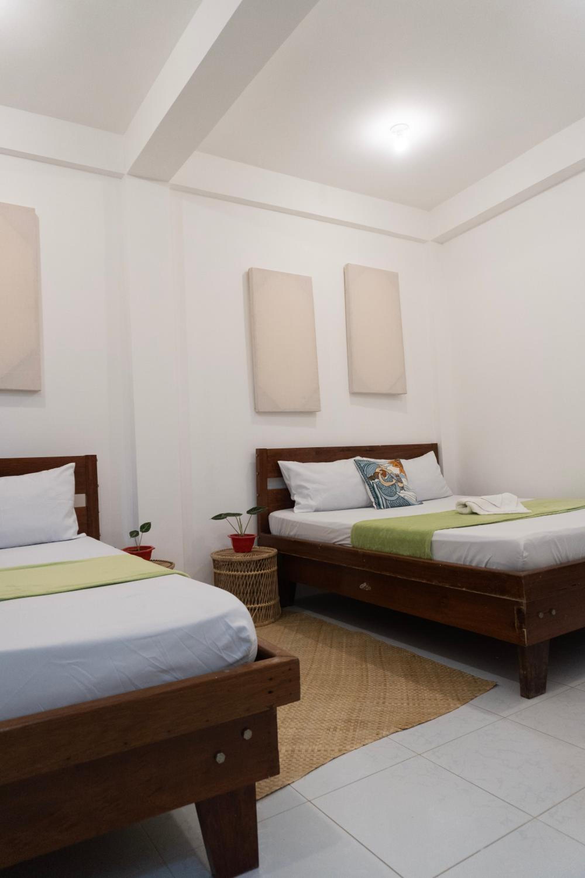 Quadruple Room with Private Bathroom