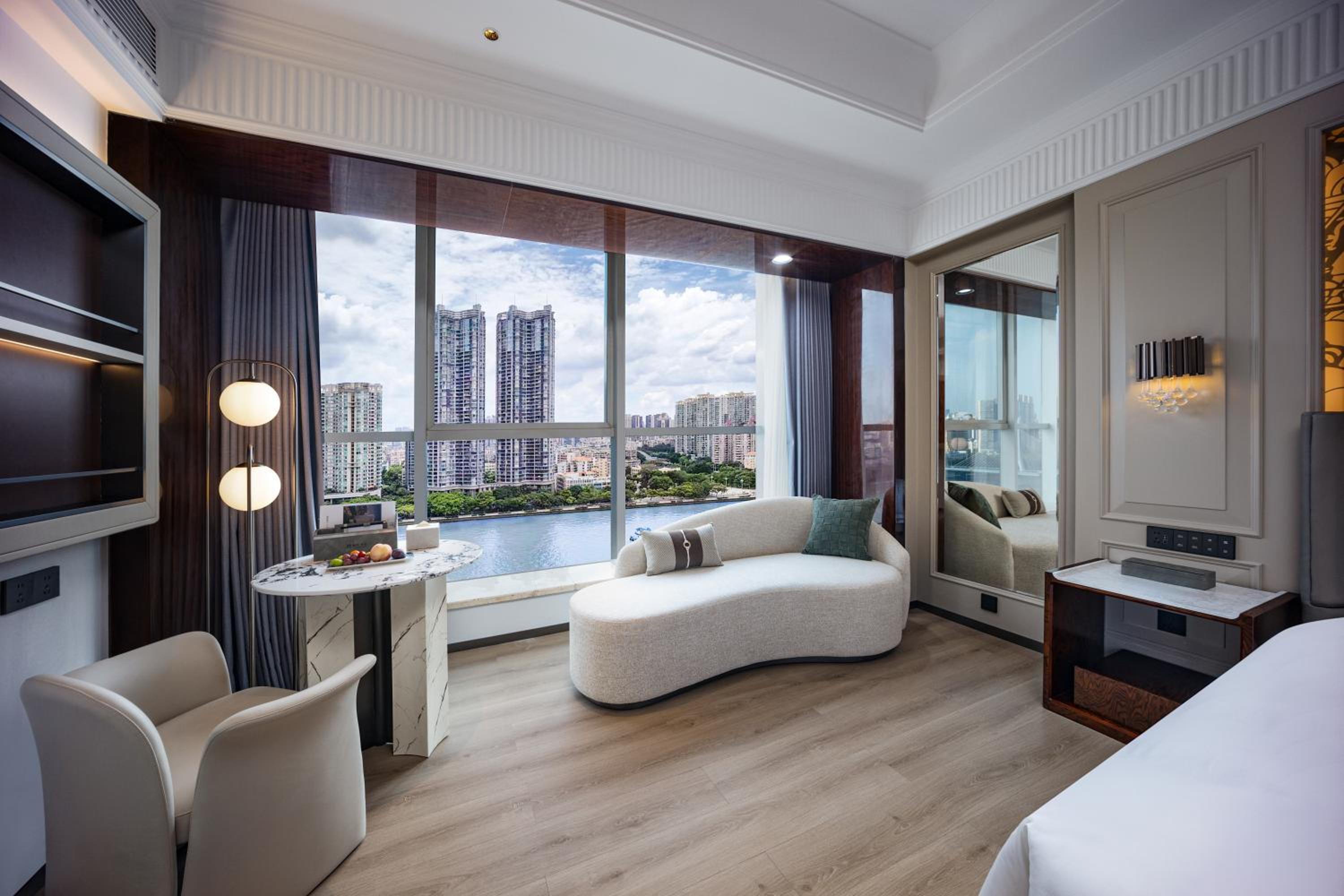 Elegant Suite with River View