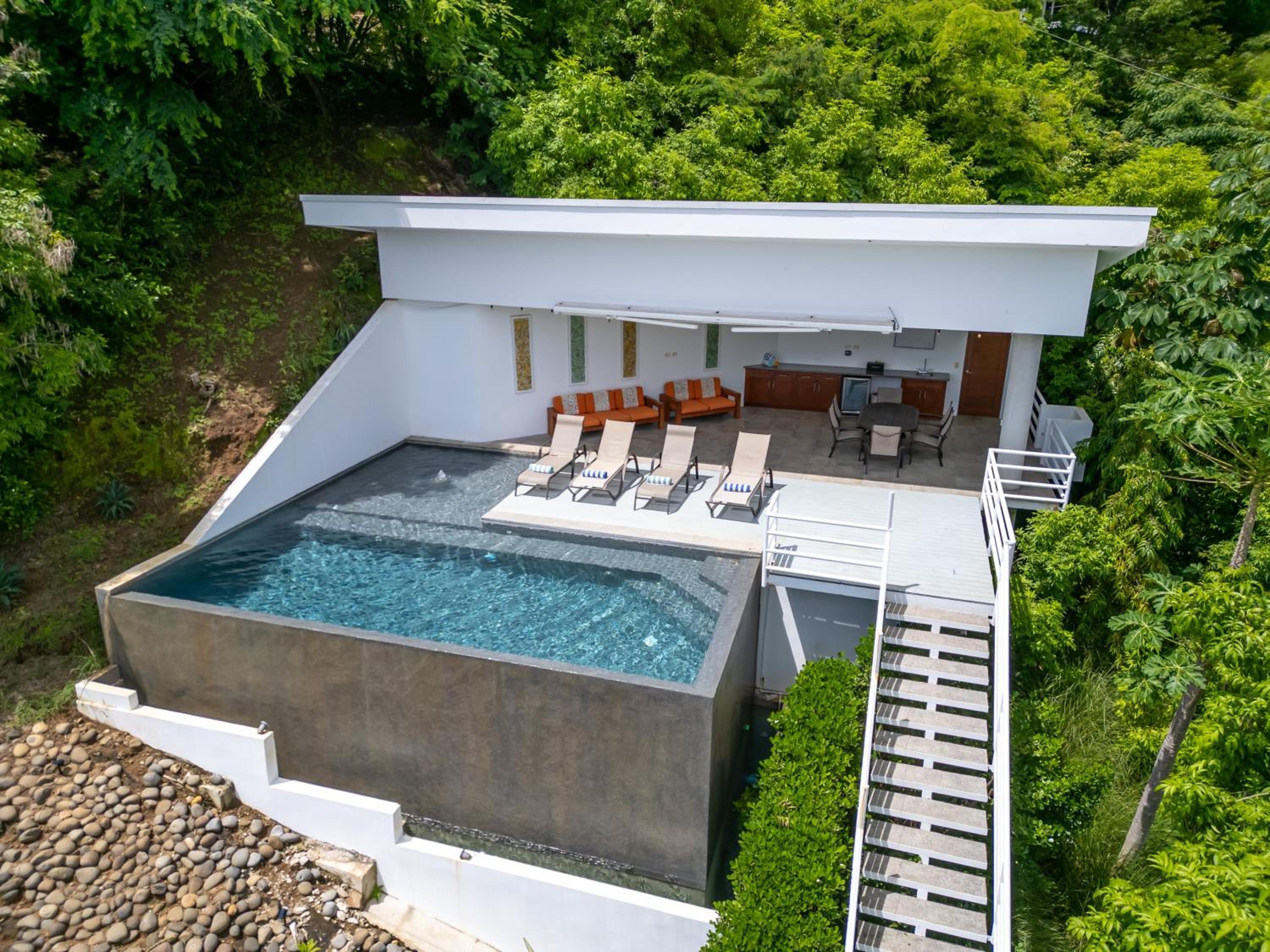 Deluxe Villa photo 1