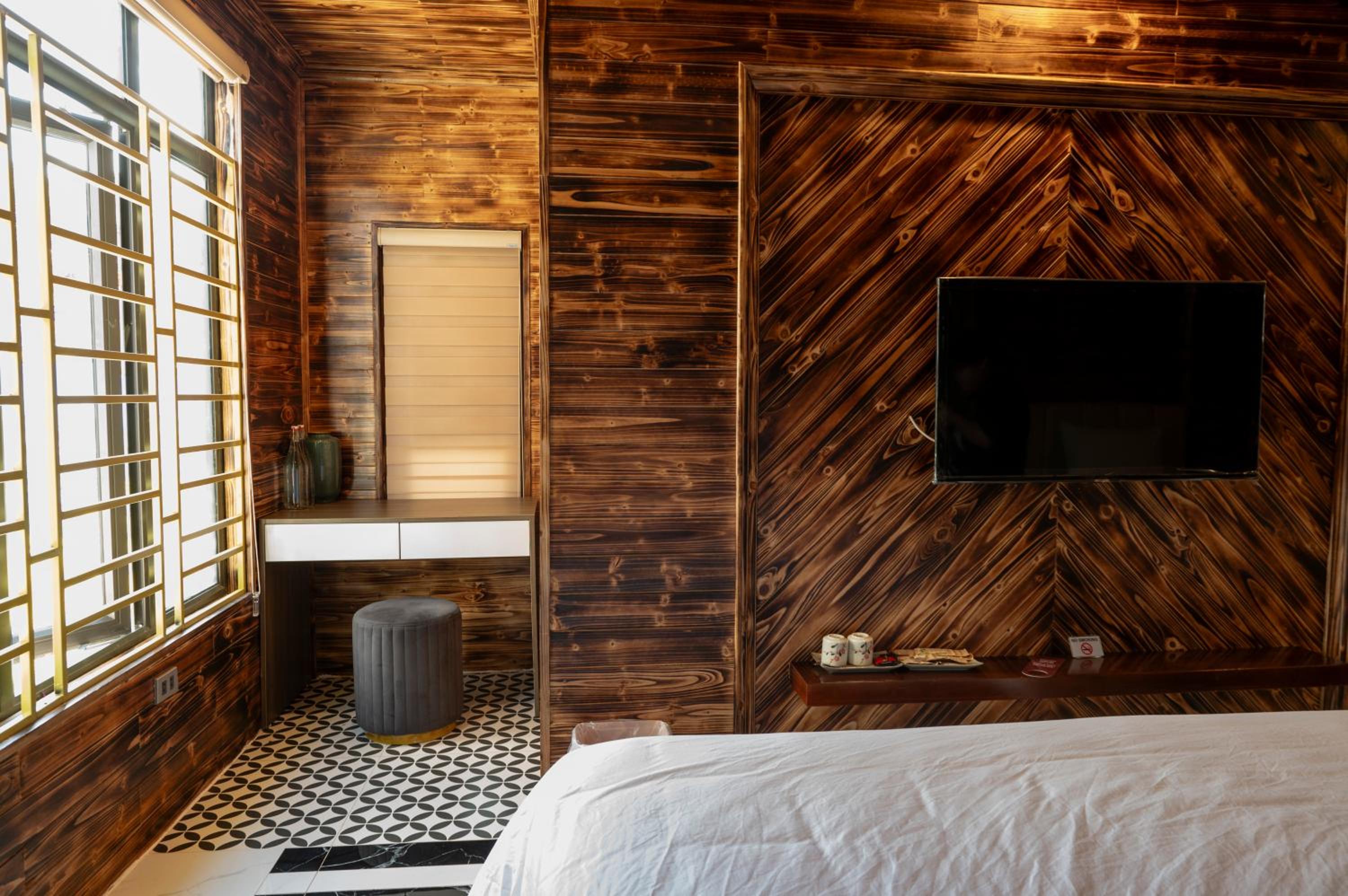 Deluxe Double Or Twin Room With Garden View - Photo 1