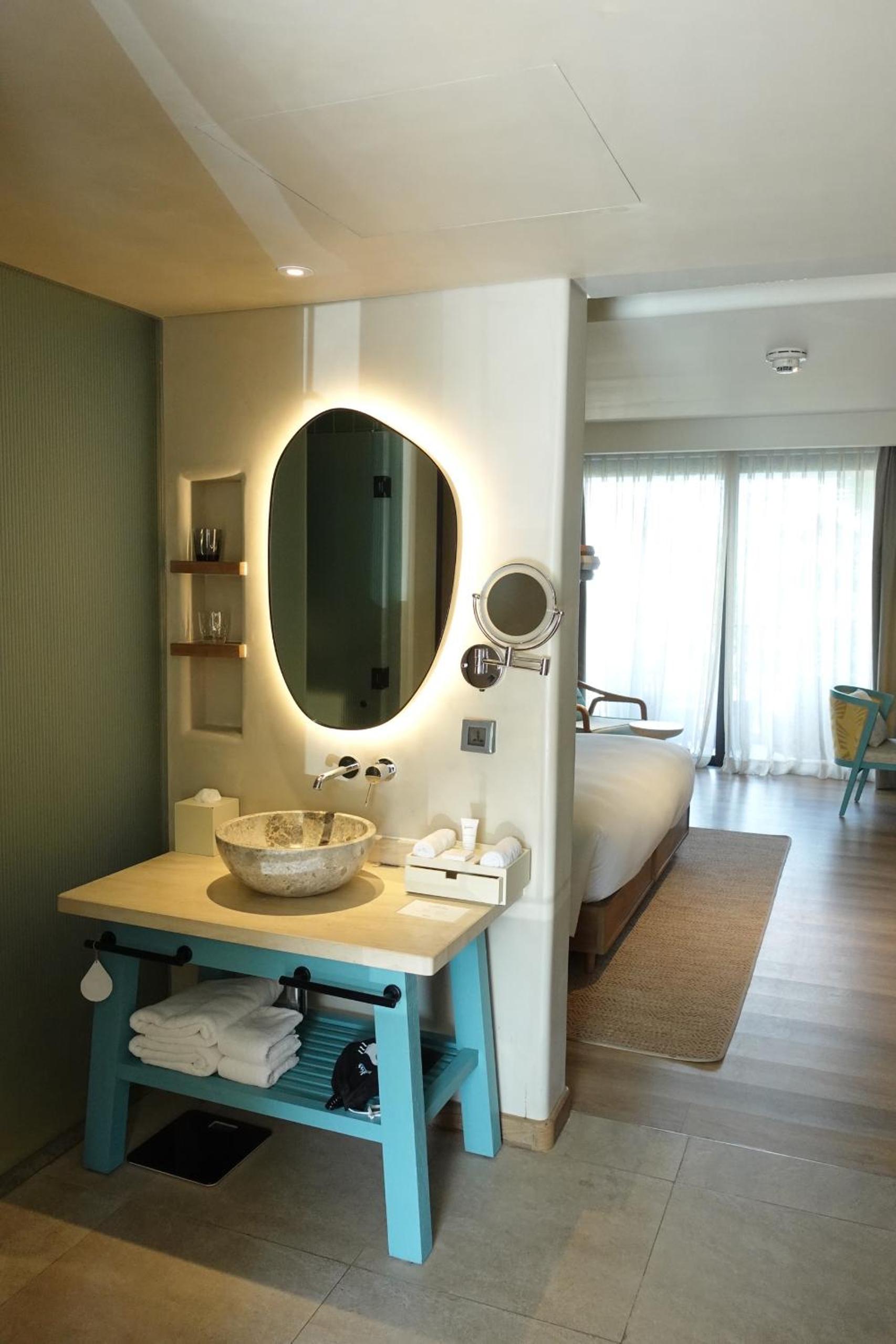 Premium Room - Photo 4