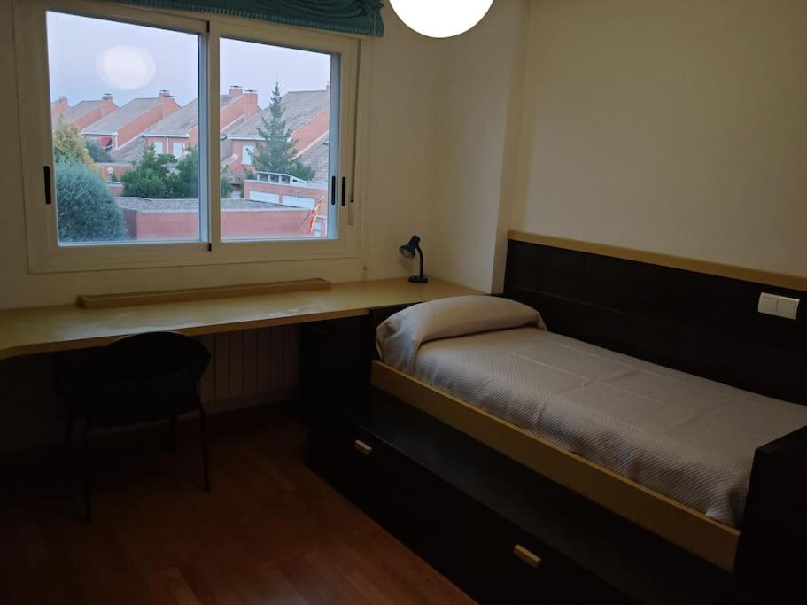 Casa de cuatro habitaciones