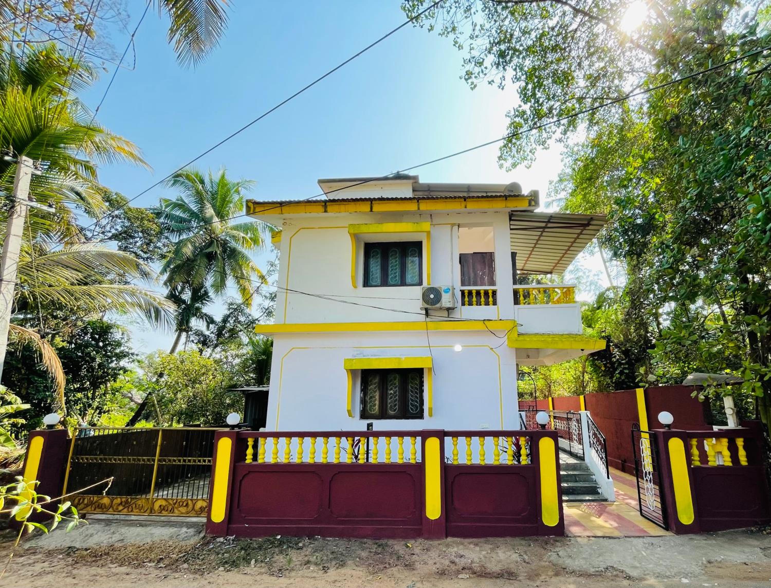 Villa photo 3