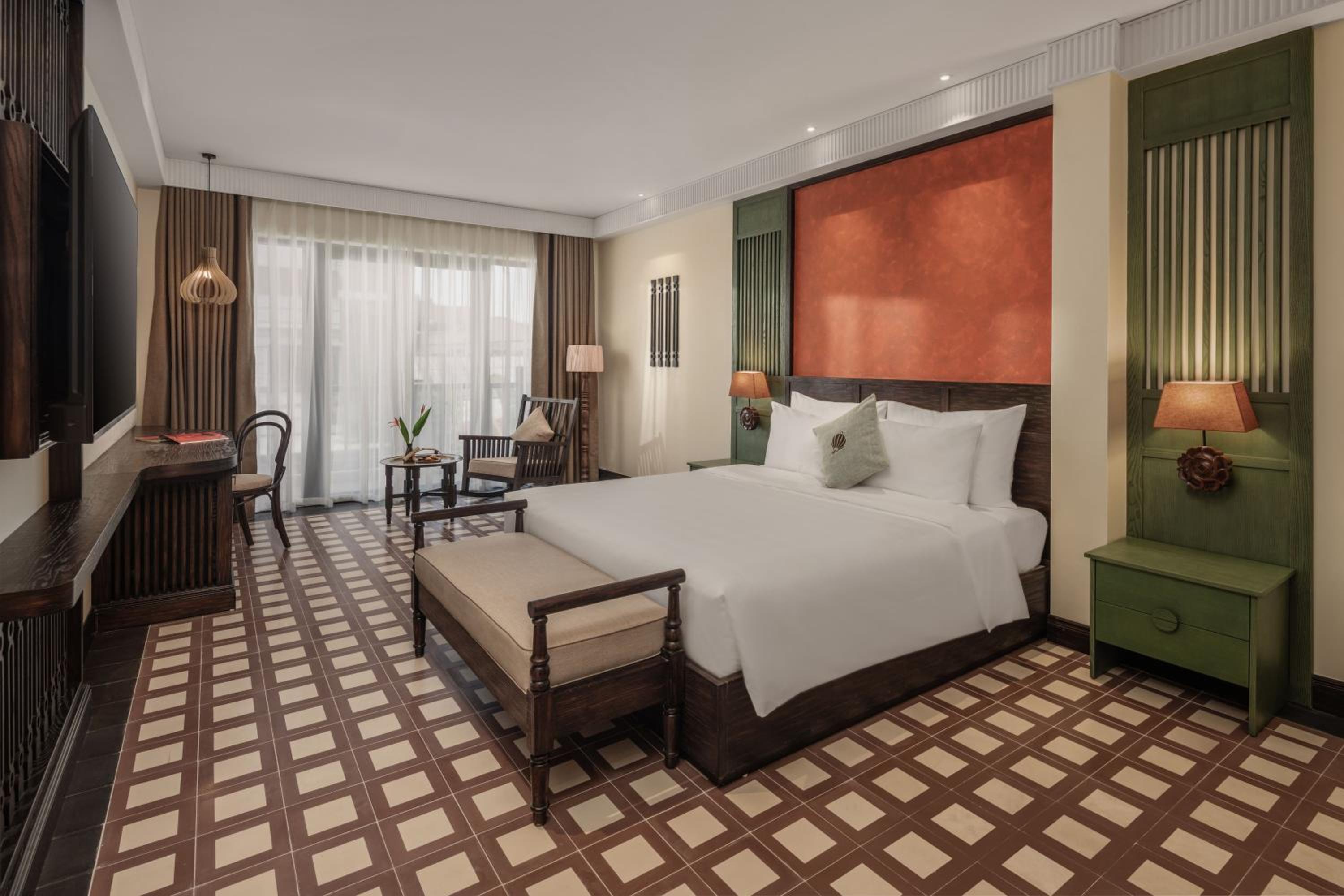 Signature Harmony Room - Photo 8