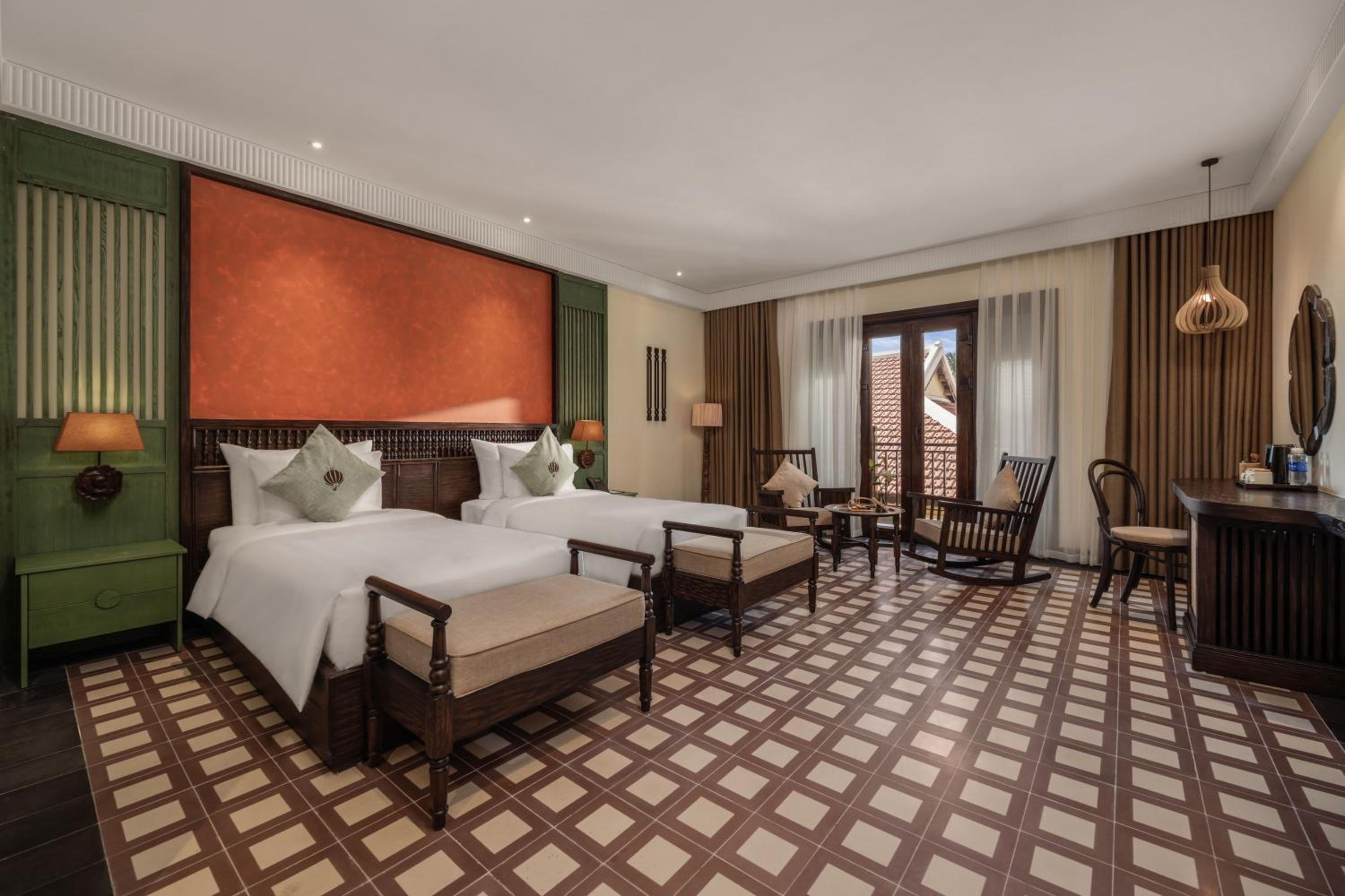 Signature Harmony Room - Photo 4