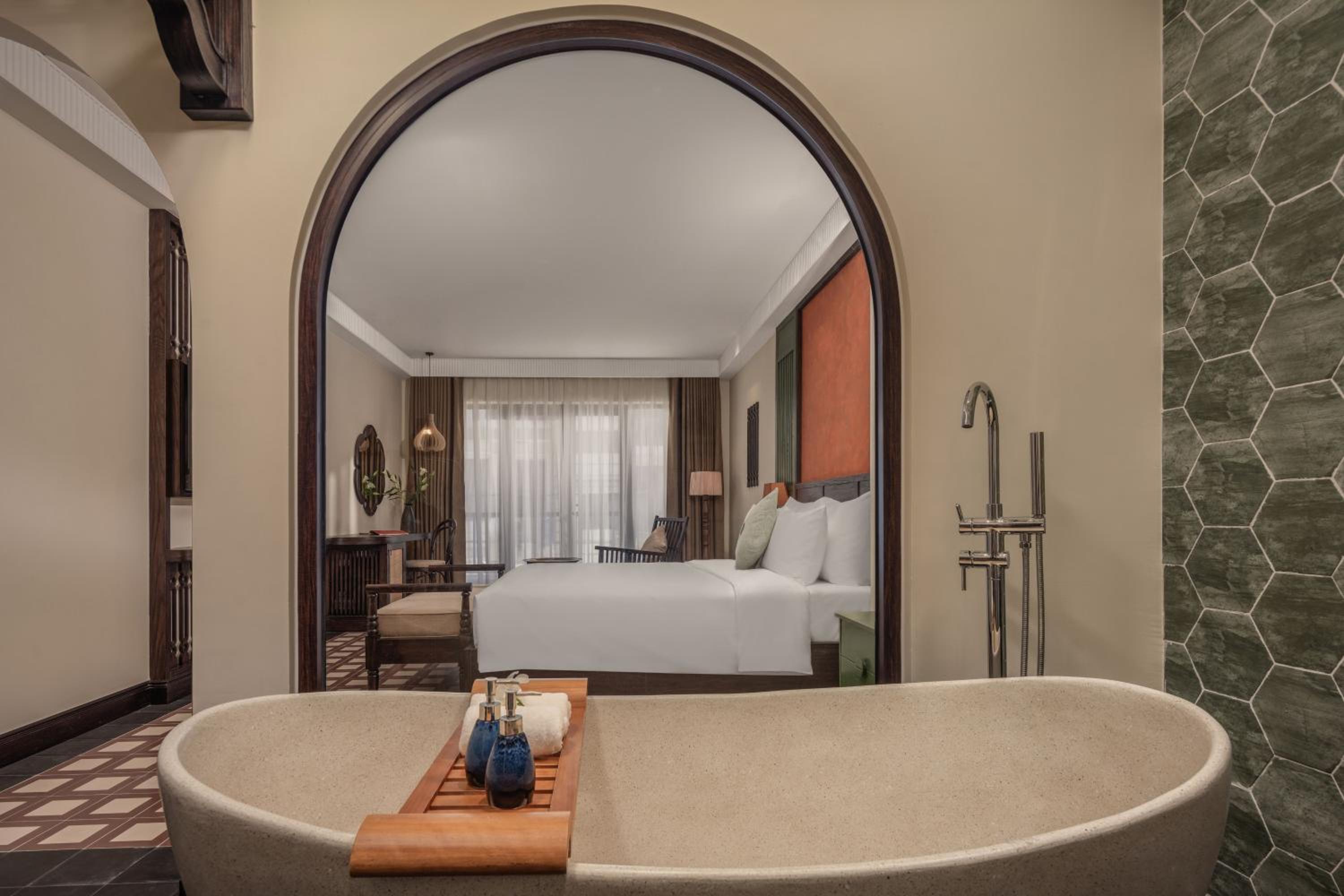 Signature Harmony Room - Photo 5