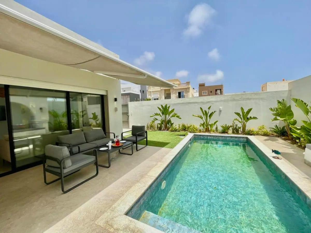 Three-Bedroom Villa photo 1