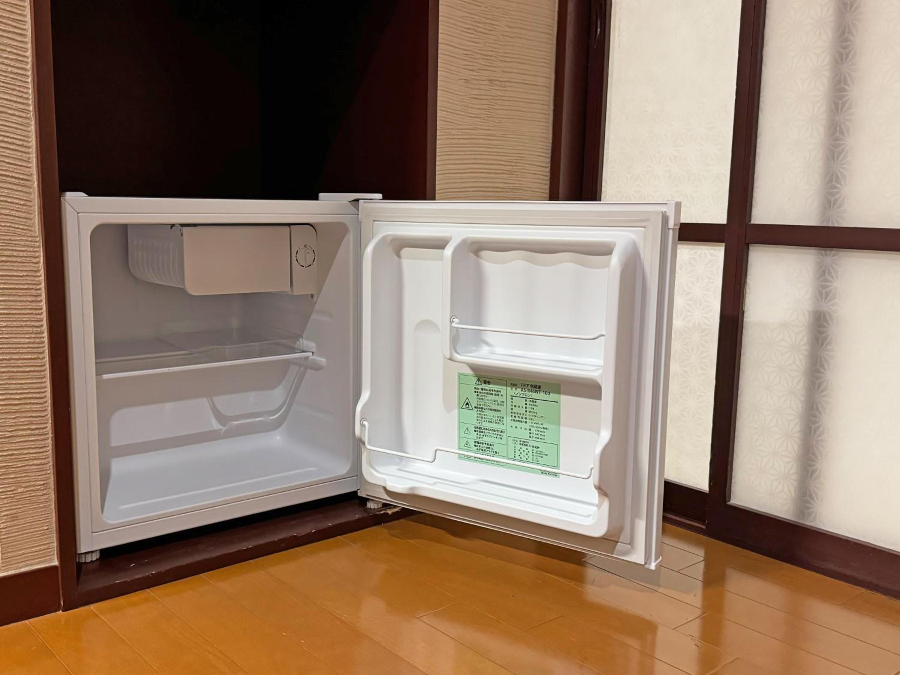 Asian Standard Japanese-Style Room - Breakfast + Buffet Dinner and Free Drinks Included photo 3
