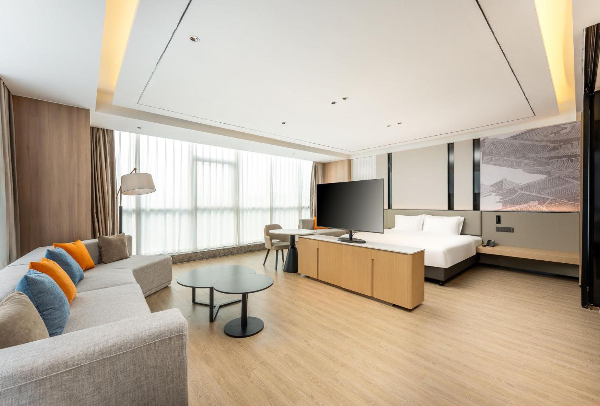 King Suite photo 2