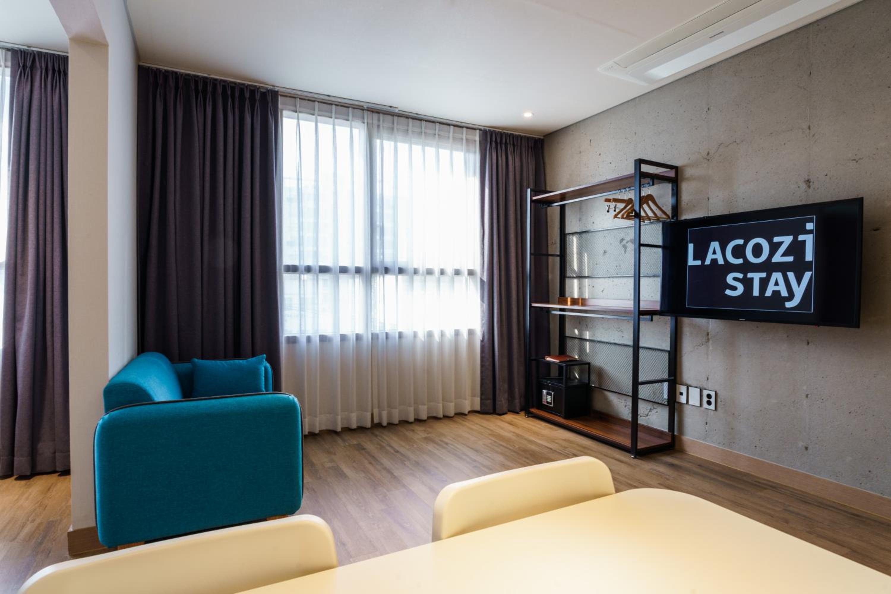 Family Suite - Photo 3