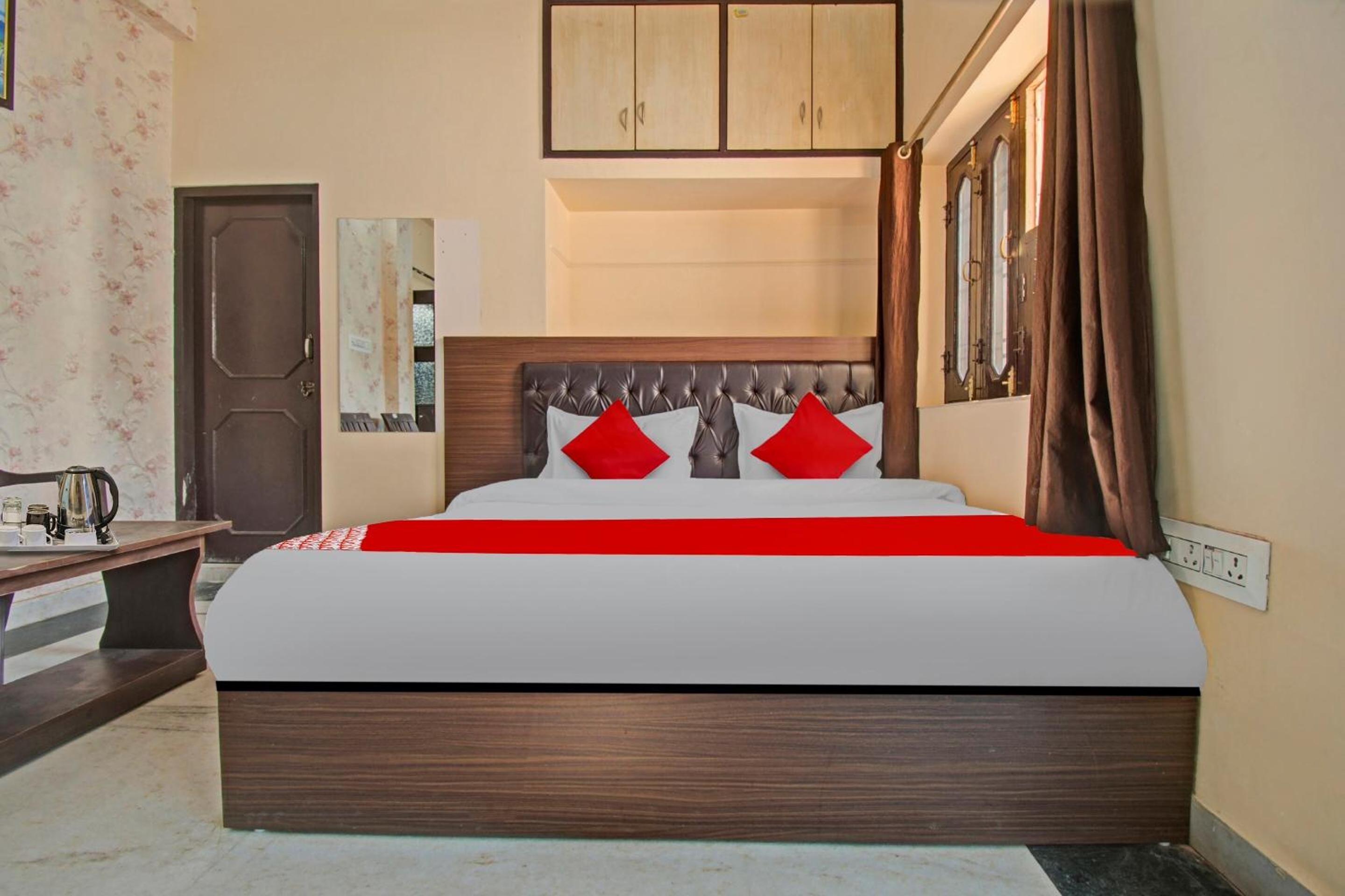 Classic Triple Room