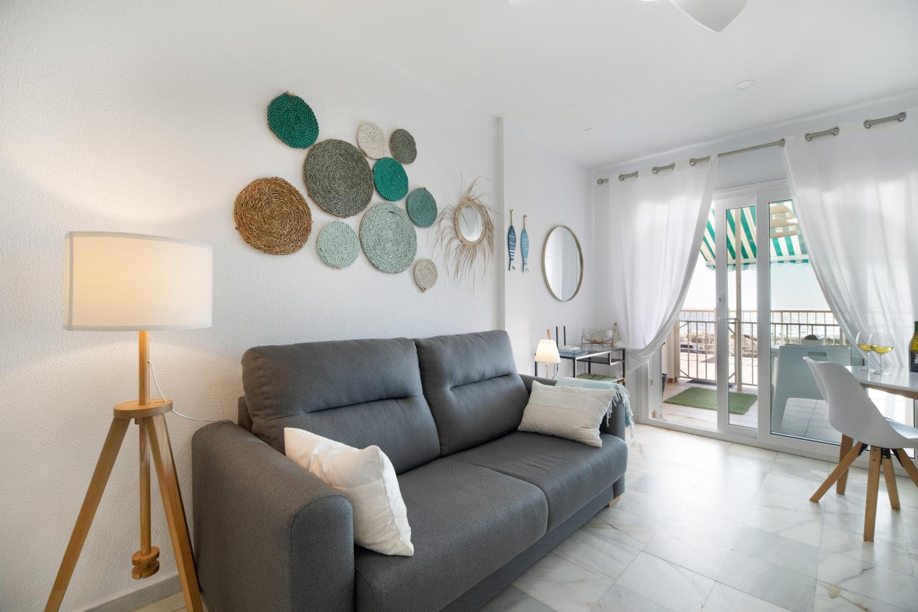 Apartamento de un dormitorio superior con balcón