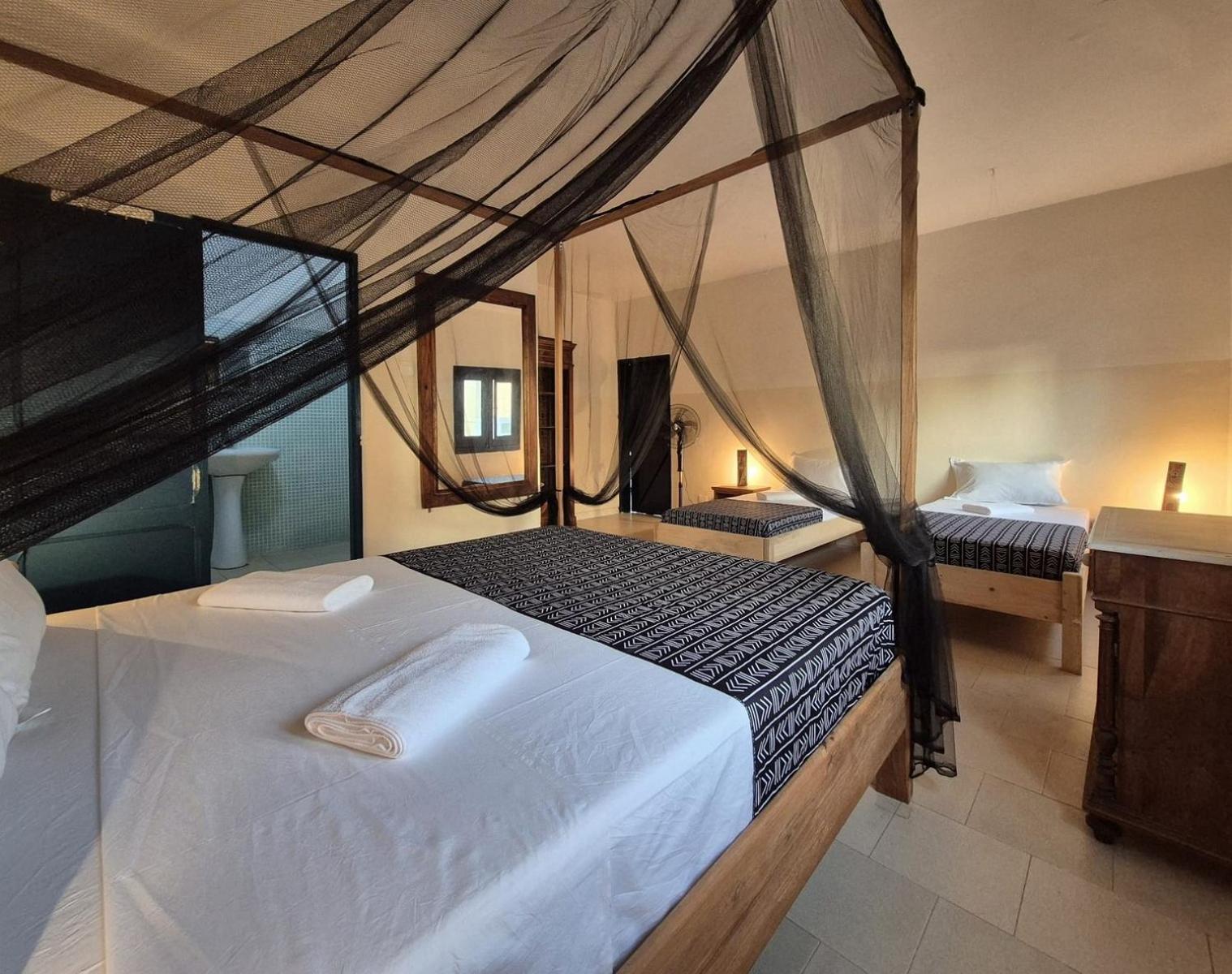 Quadruple Room with Bathroom photo 2