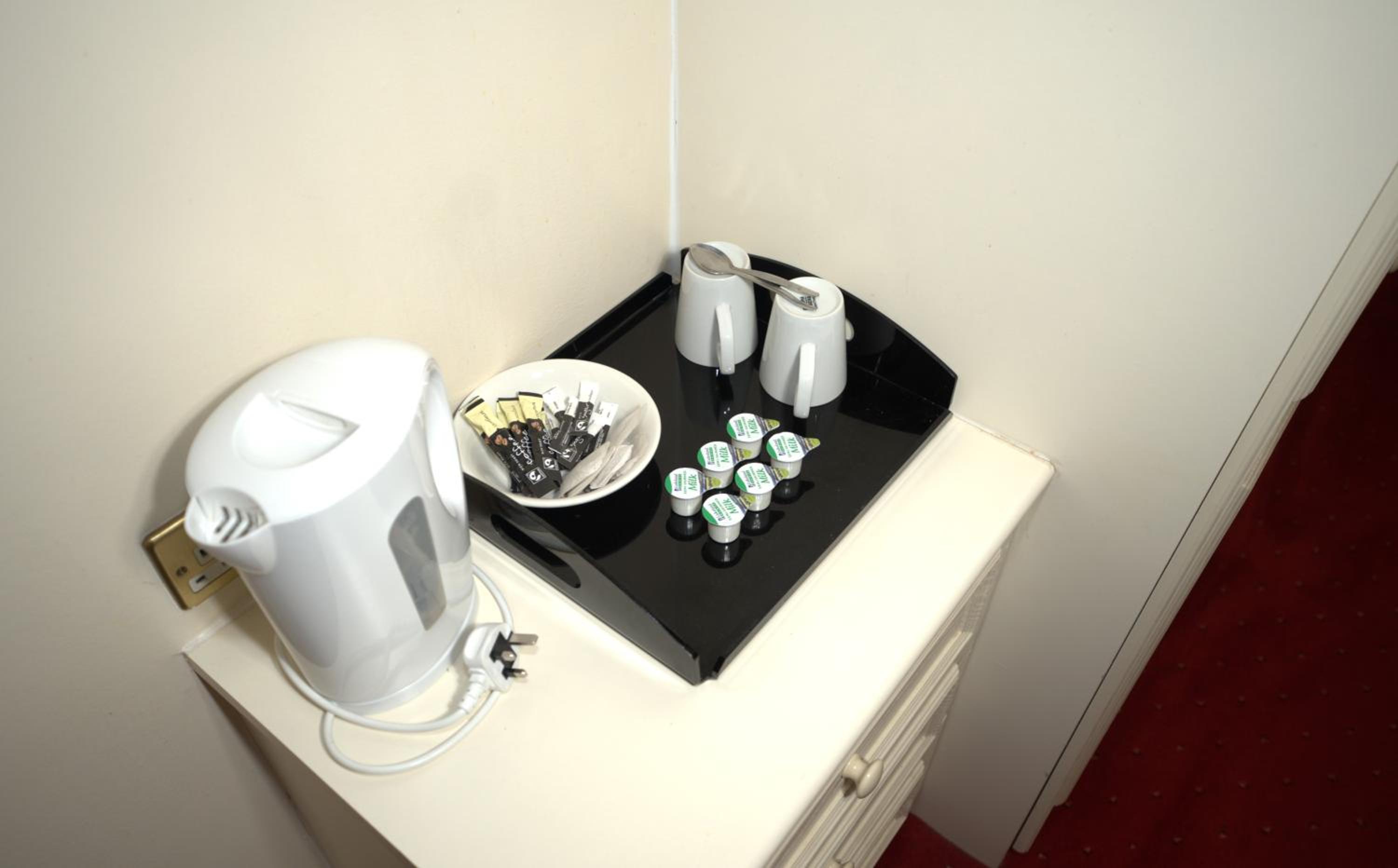 Deluxe King Room - Photo 4