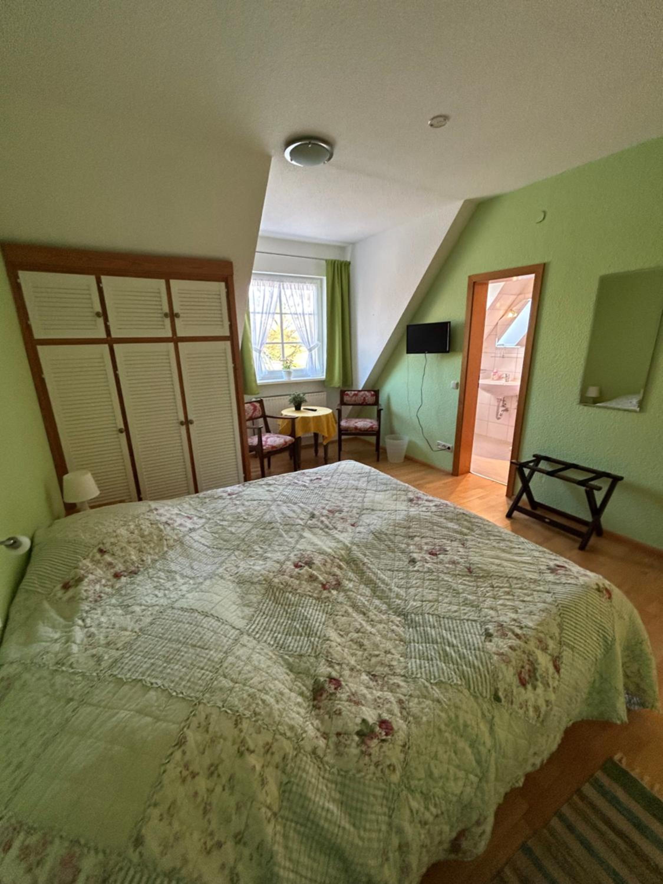 Double Room With Private Bathroom photo 1