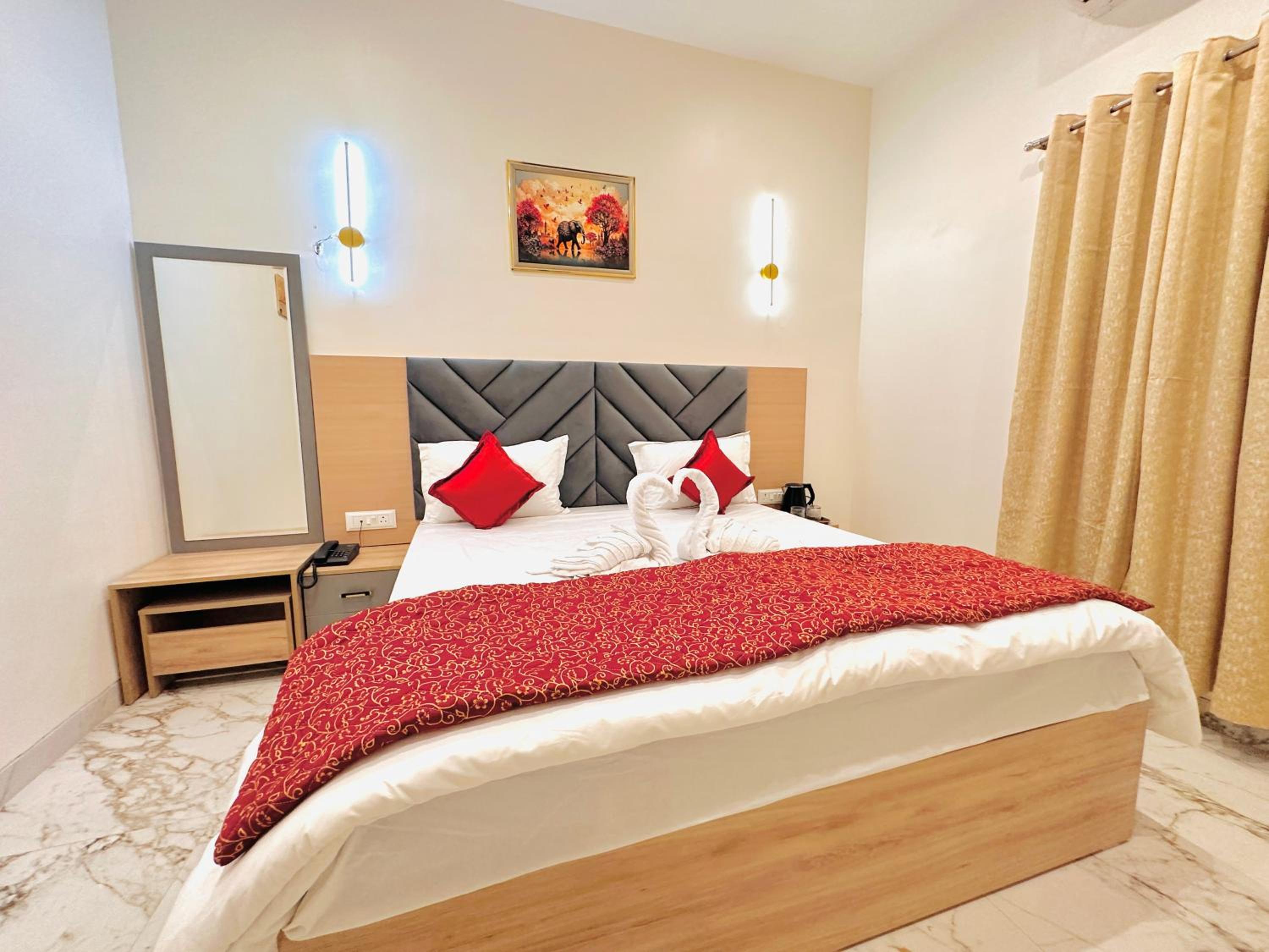 Deluxe Suite photo 1