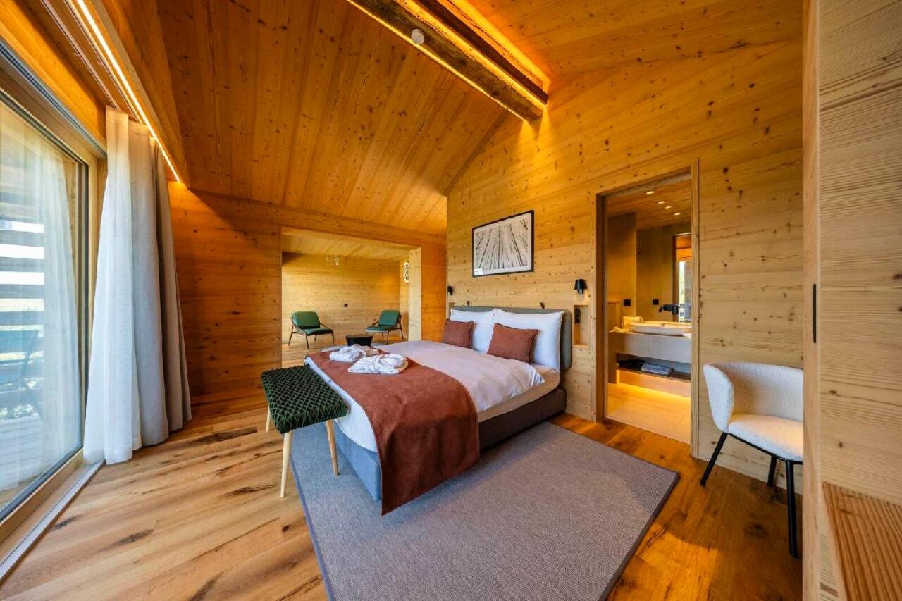Junior Suite with Mountain View