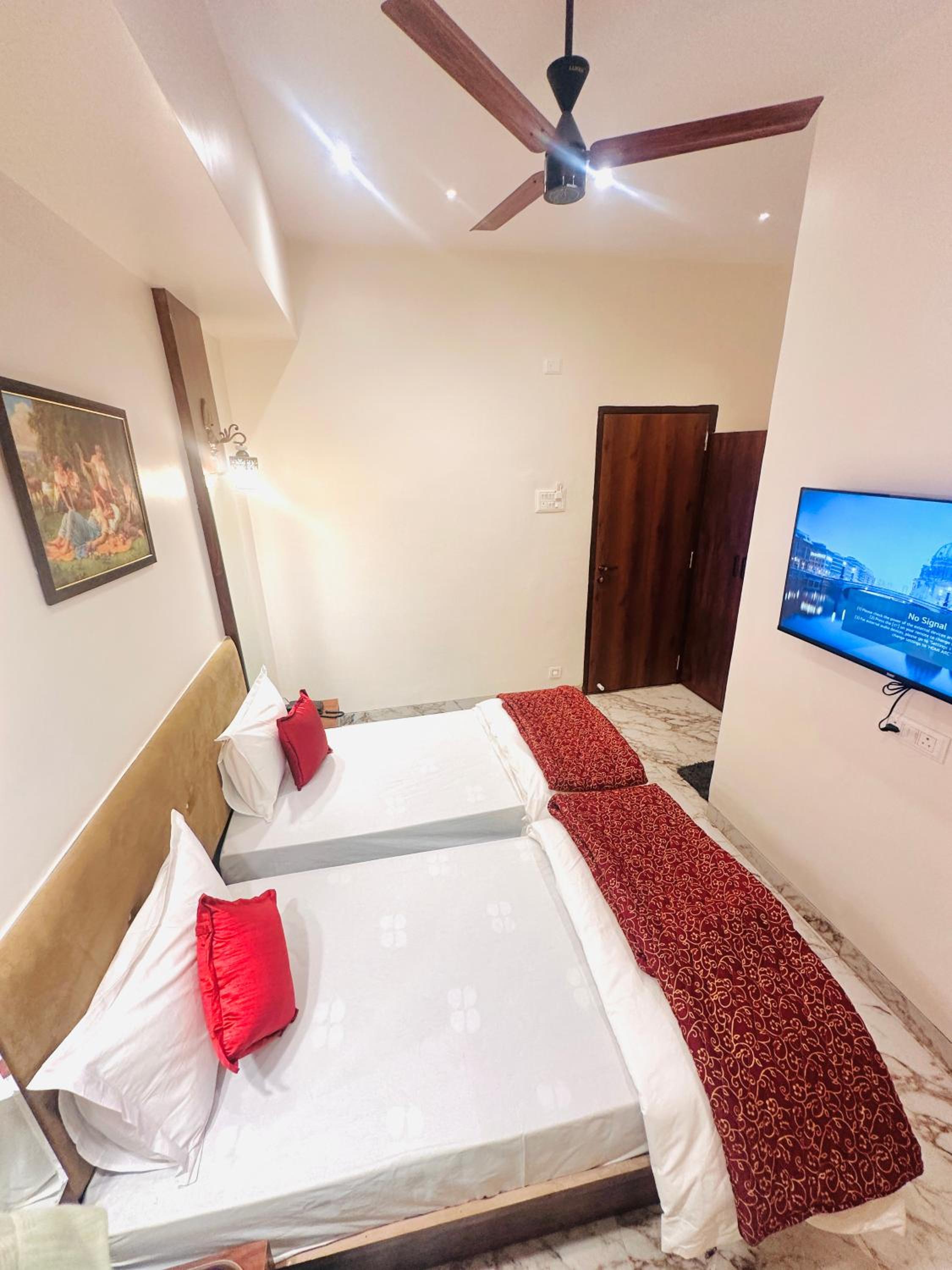 Deluxe Twin Room photo 2