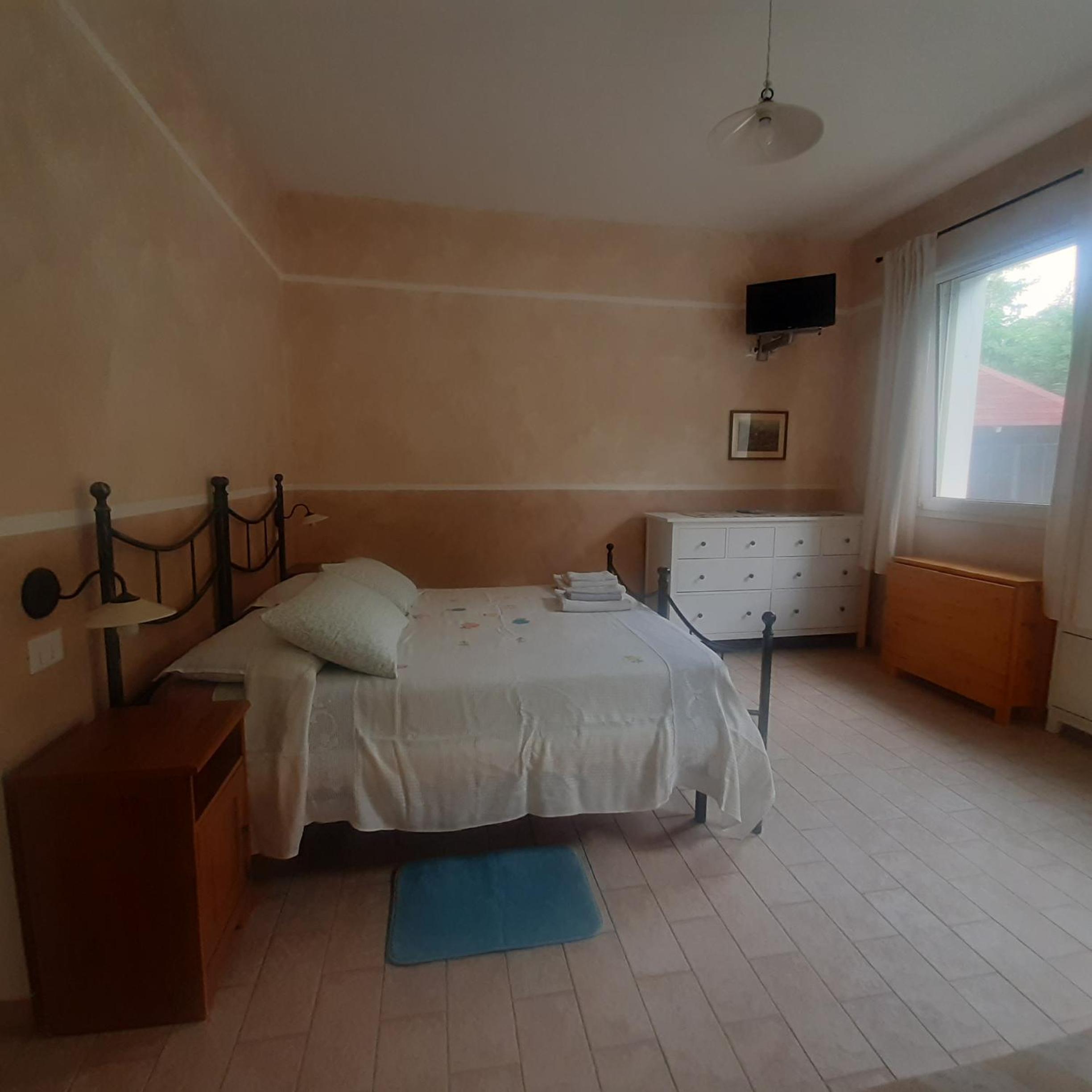 Triple Room with Private Bathroom photo 1