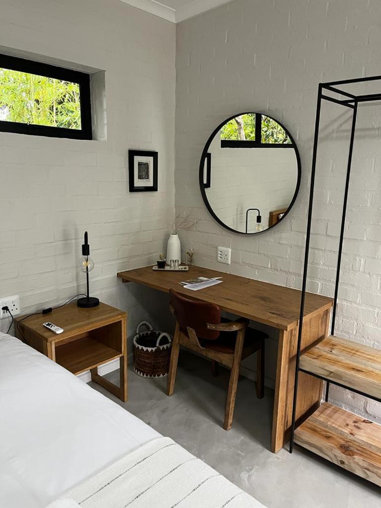 Superior Double or Twin Room with Garden View photo 3