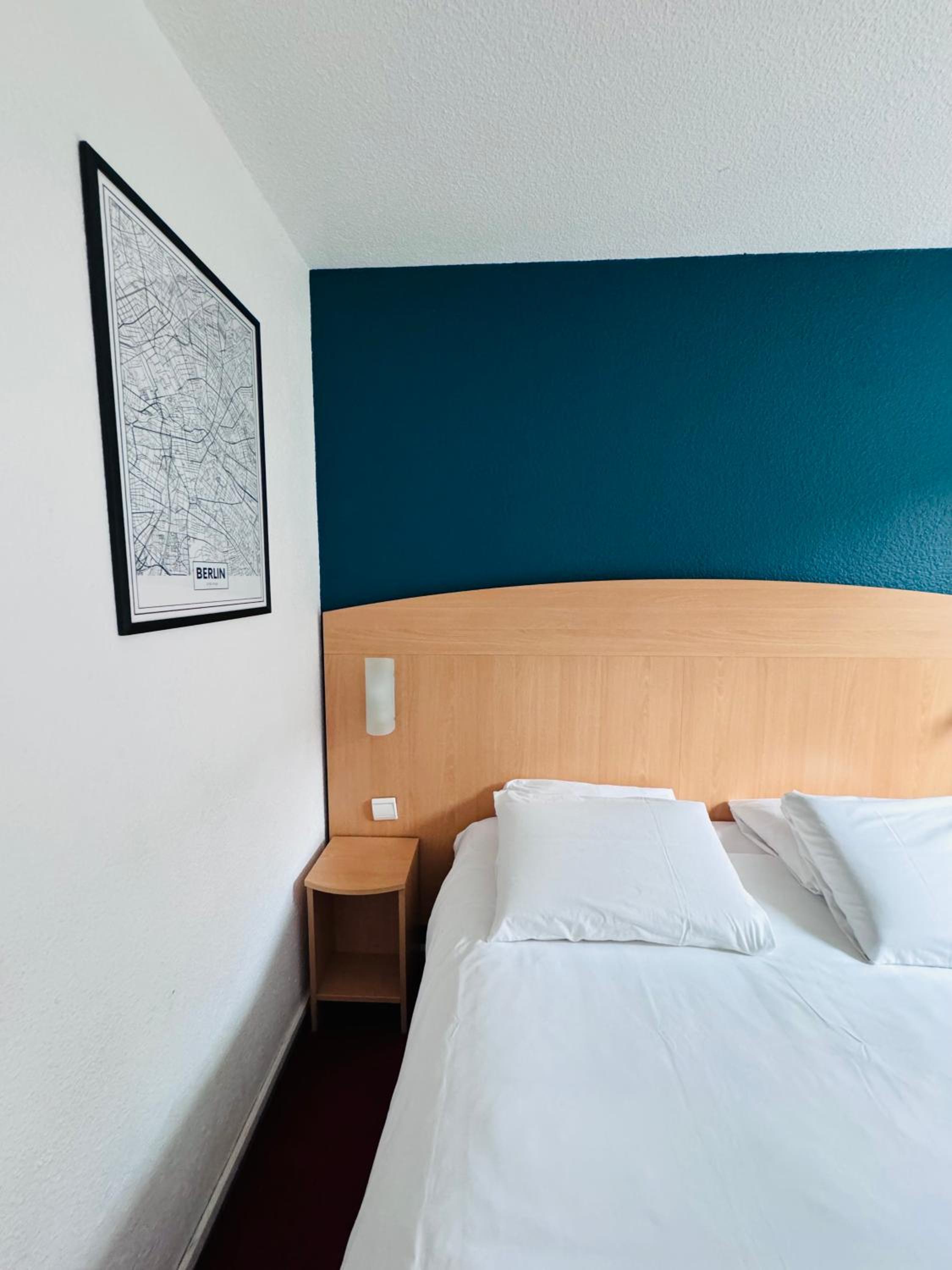 Double Room - Photo 1