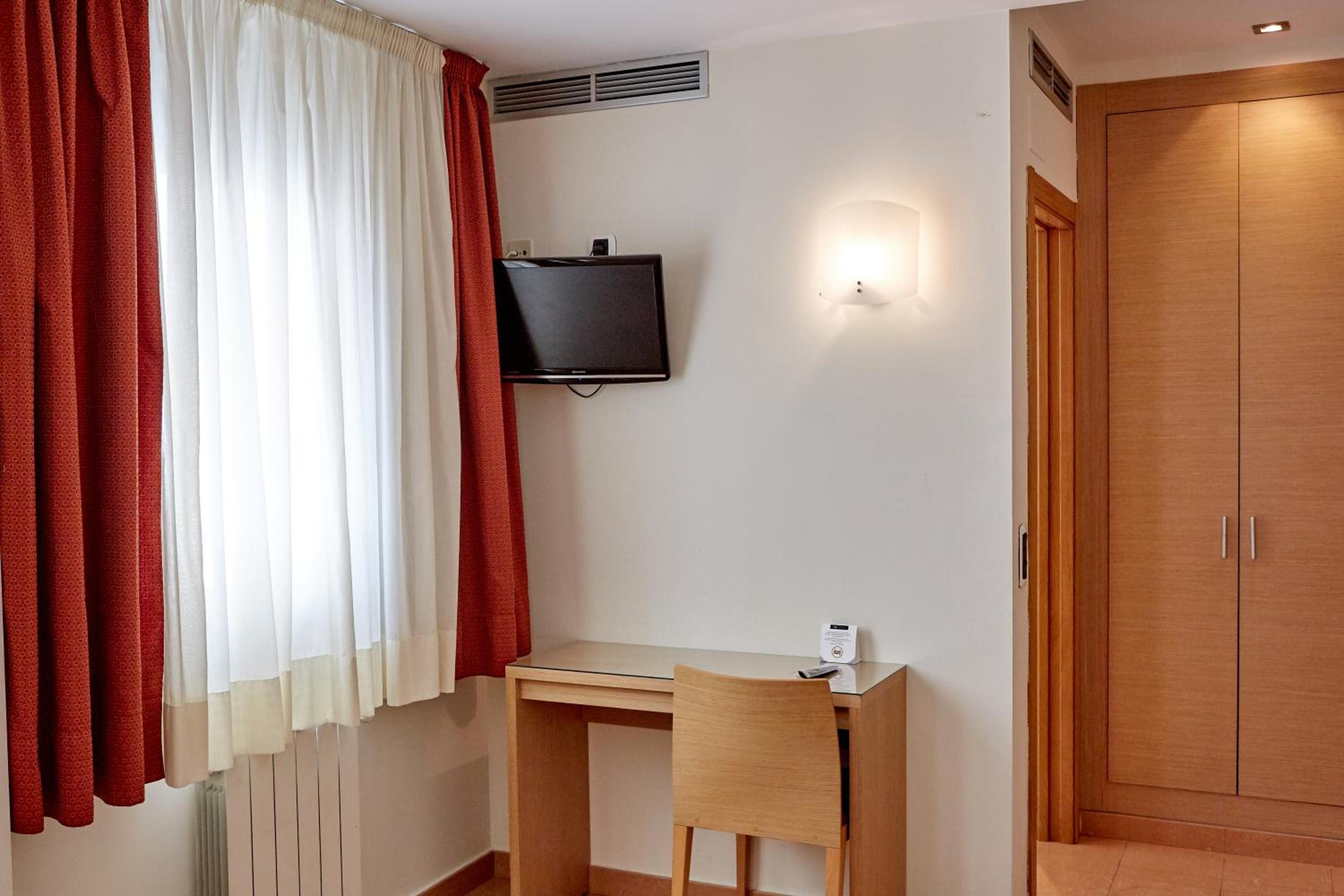 Habitación Familiar (2 Adultos + 2 Niños)