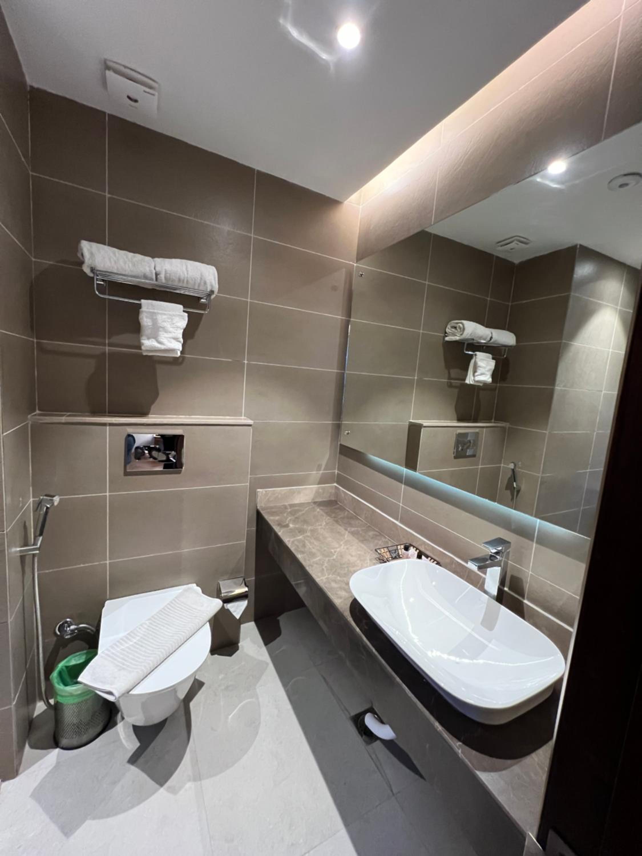 Superior Double Room - Photo 9