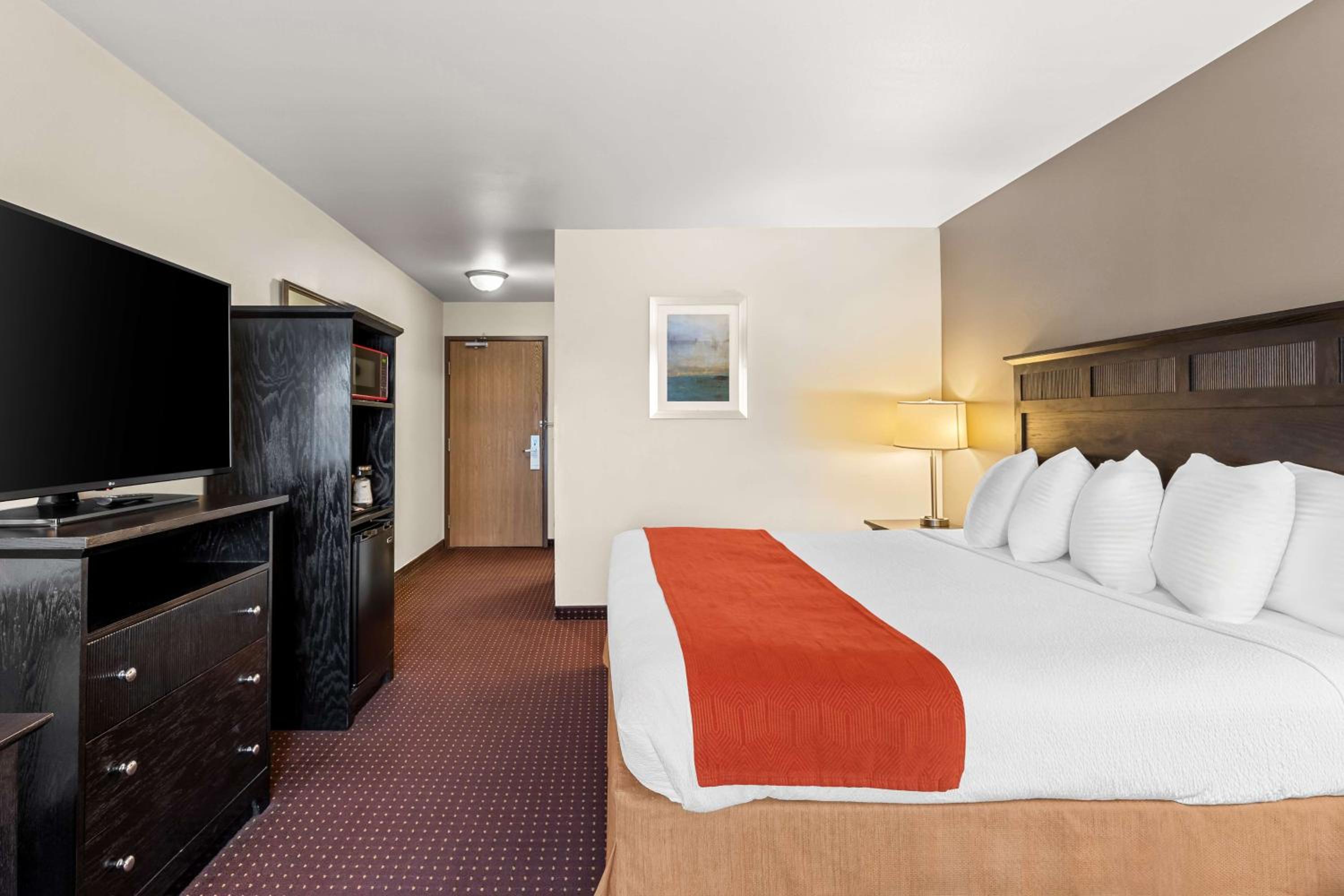 King Room - Non-Smoking - Photo 2