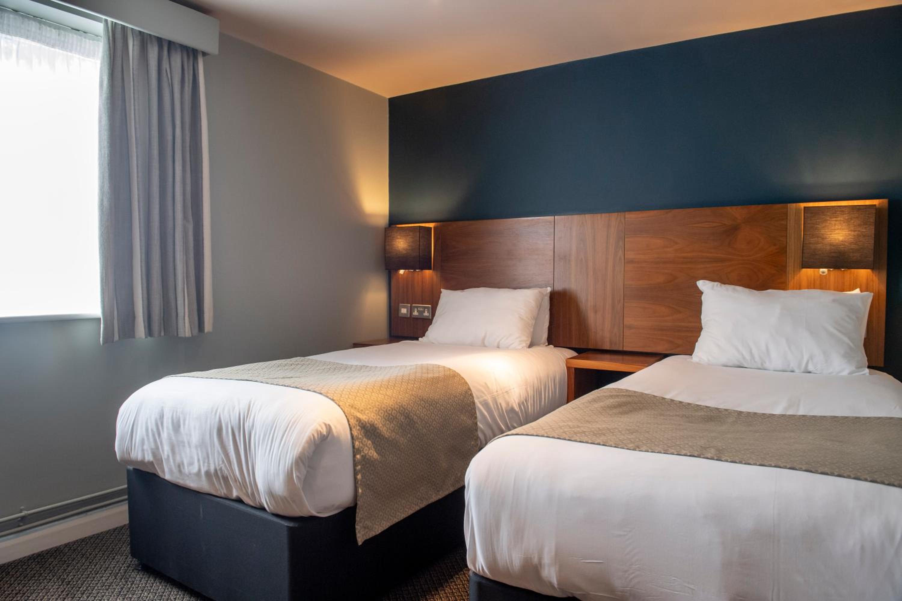 Double Or Twin Room photo 3