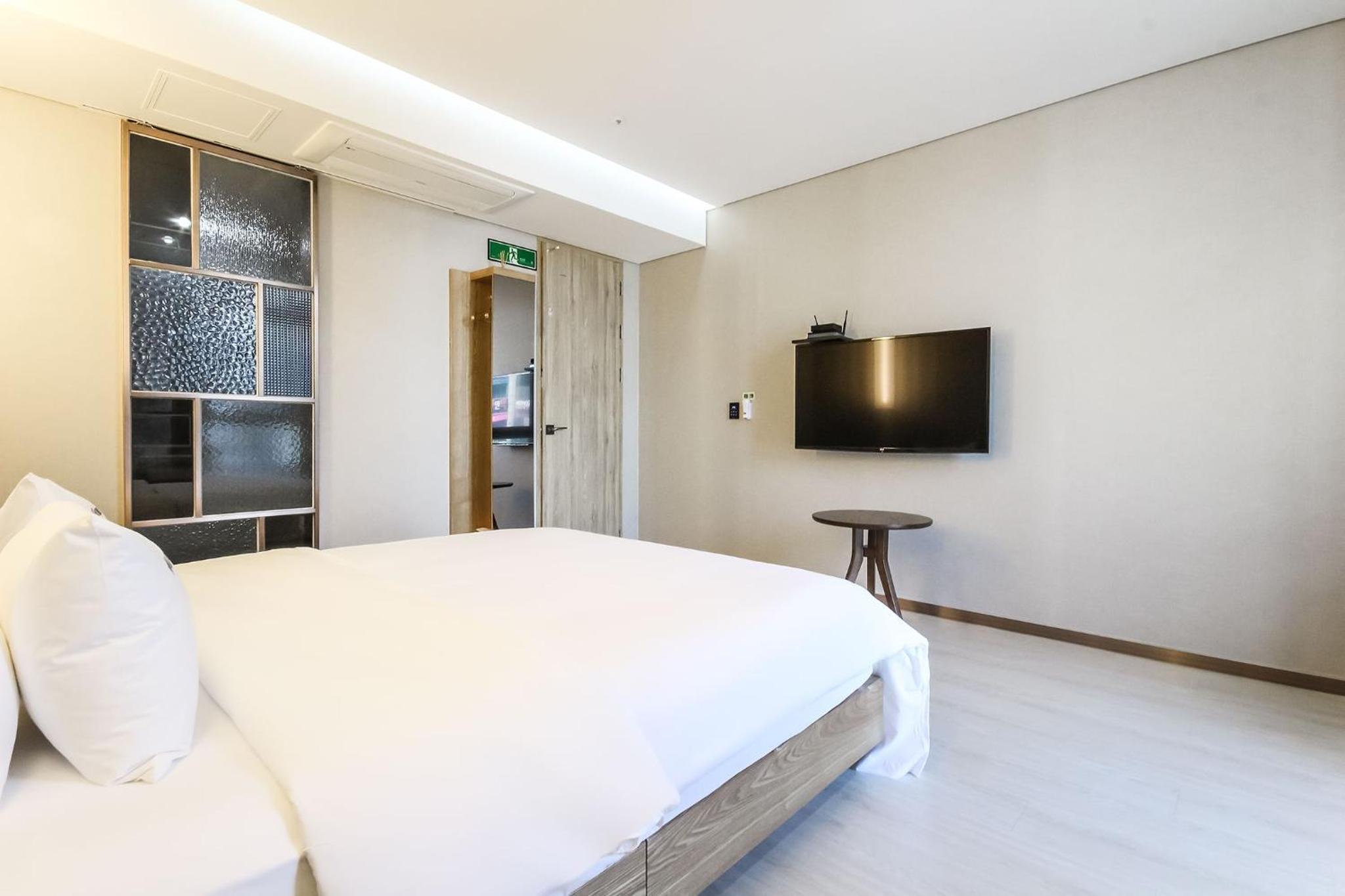 Deluxe Double Room - Photo 2