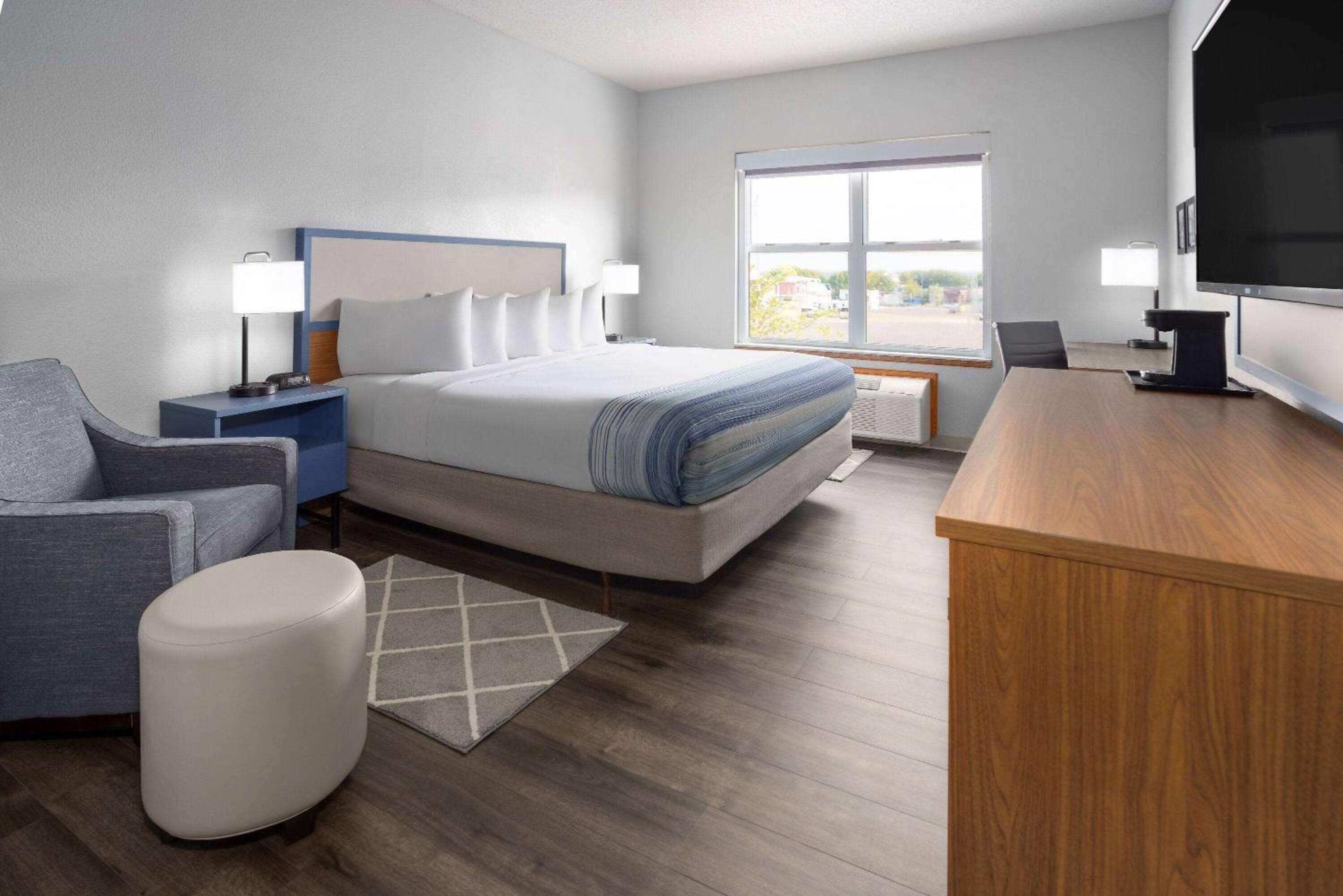King Room - Mobility Access/Non-Smoking - Photo 1