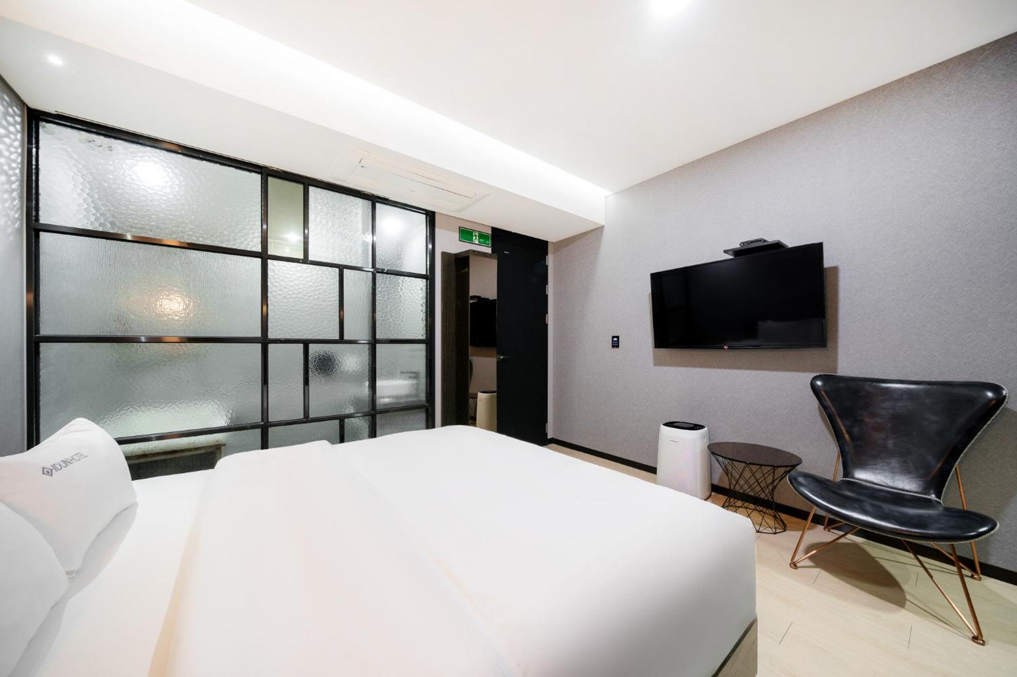 Premium Double Room - Photo 2