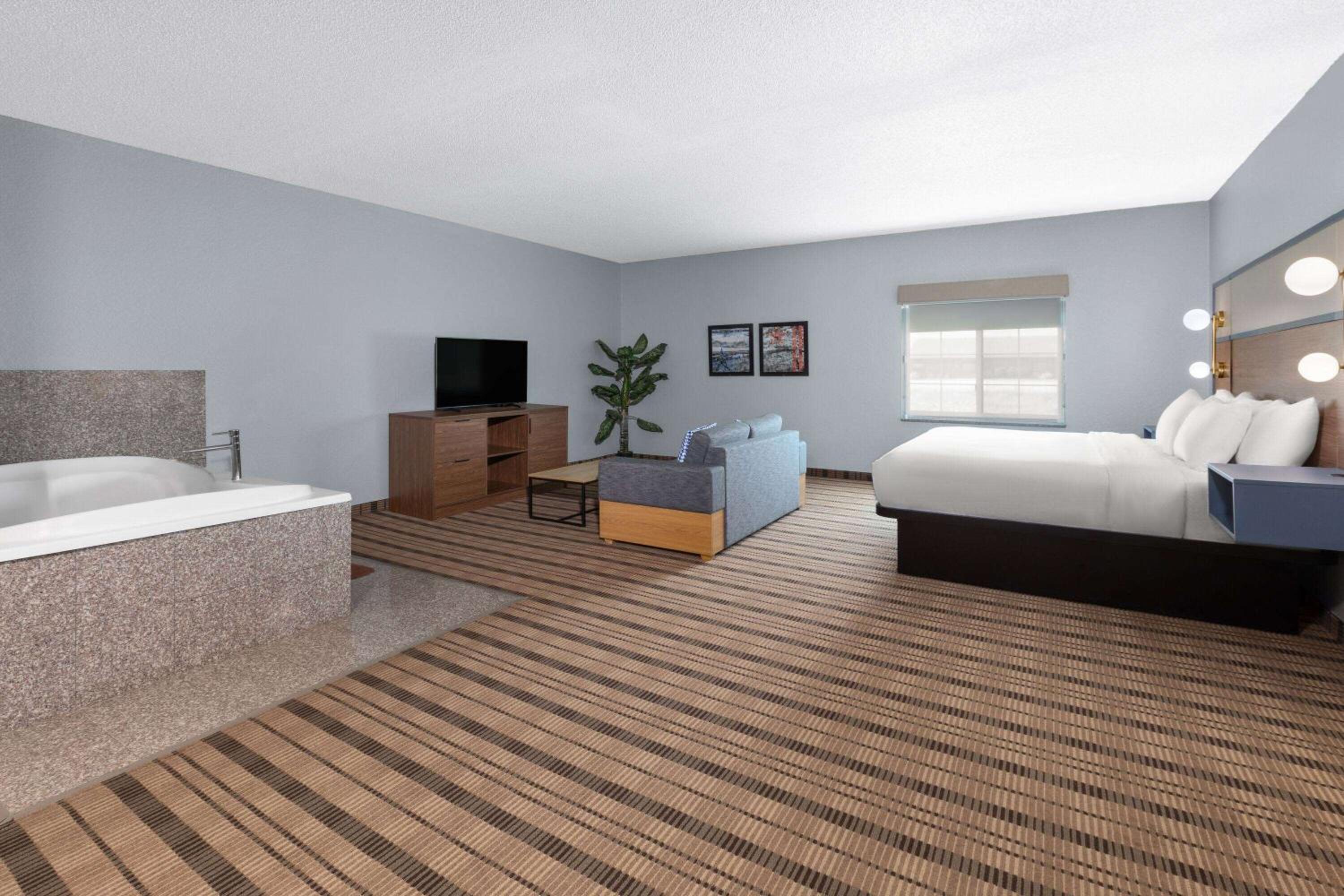 King Room with Sofa Bed and Spa Bath - Non-Smoking photo 3