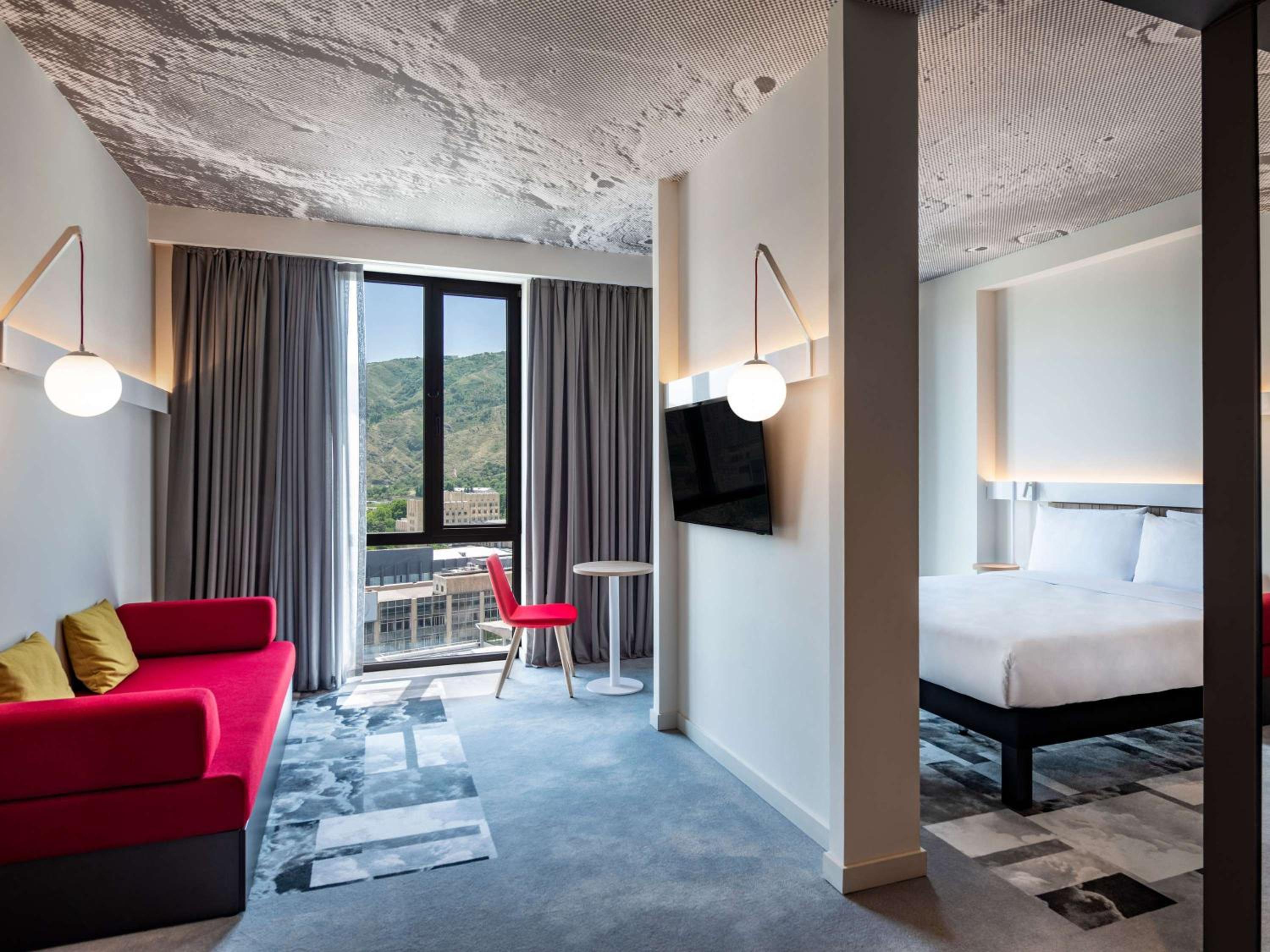 Premium Double Room with sofa bed - Photo 1